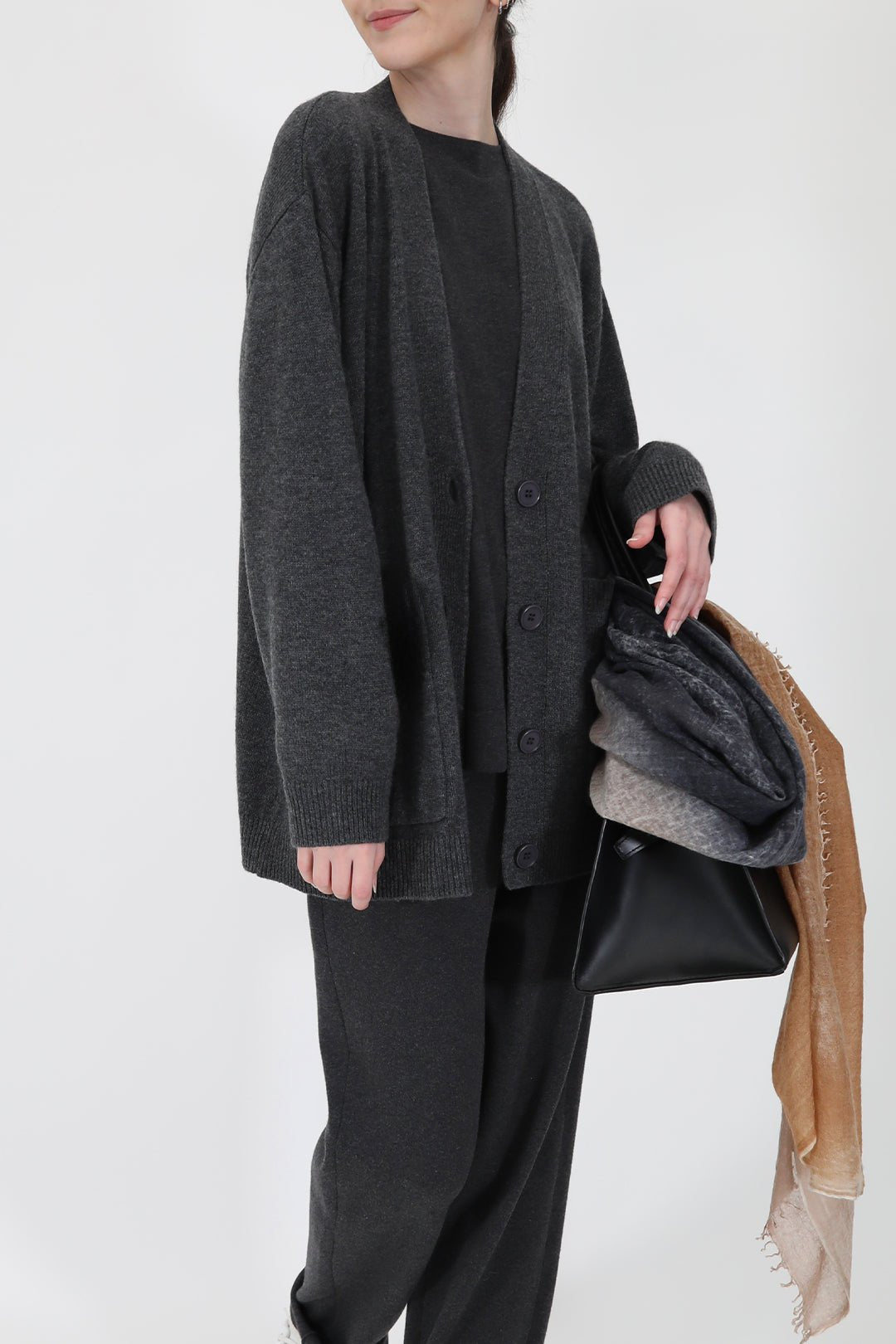 BRYNN BOYFRIEND CARDIGAN IN CASHMERE - Jarbo