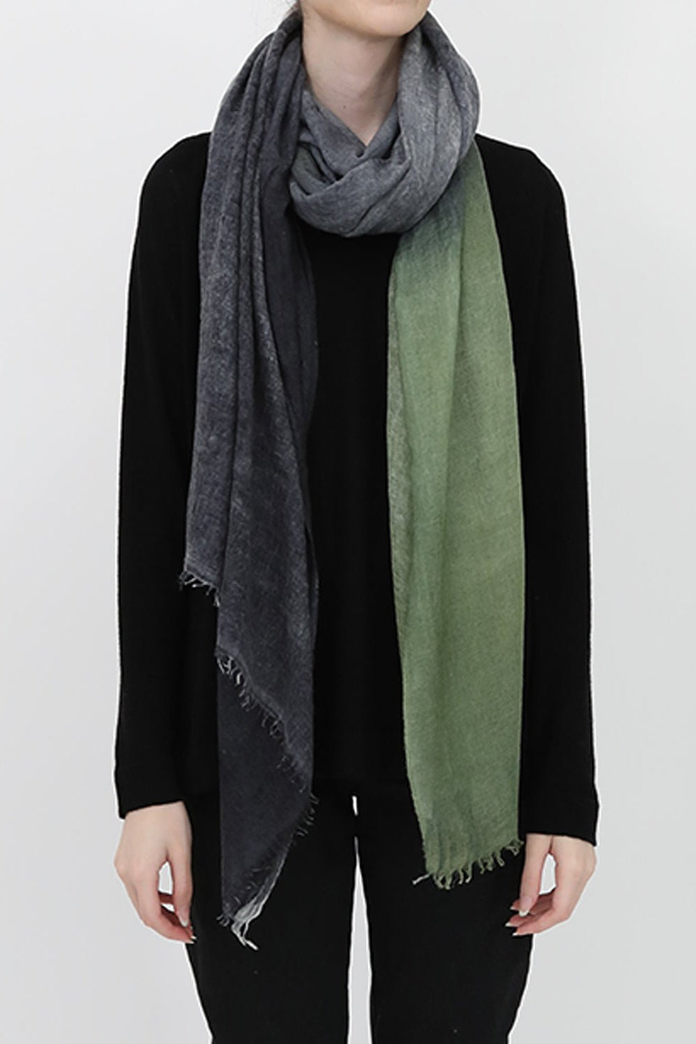 CHARCOAL FERN SCARF IN HAND DYED CASHMERE - Jarbo