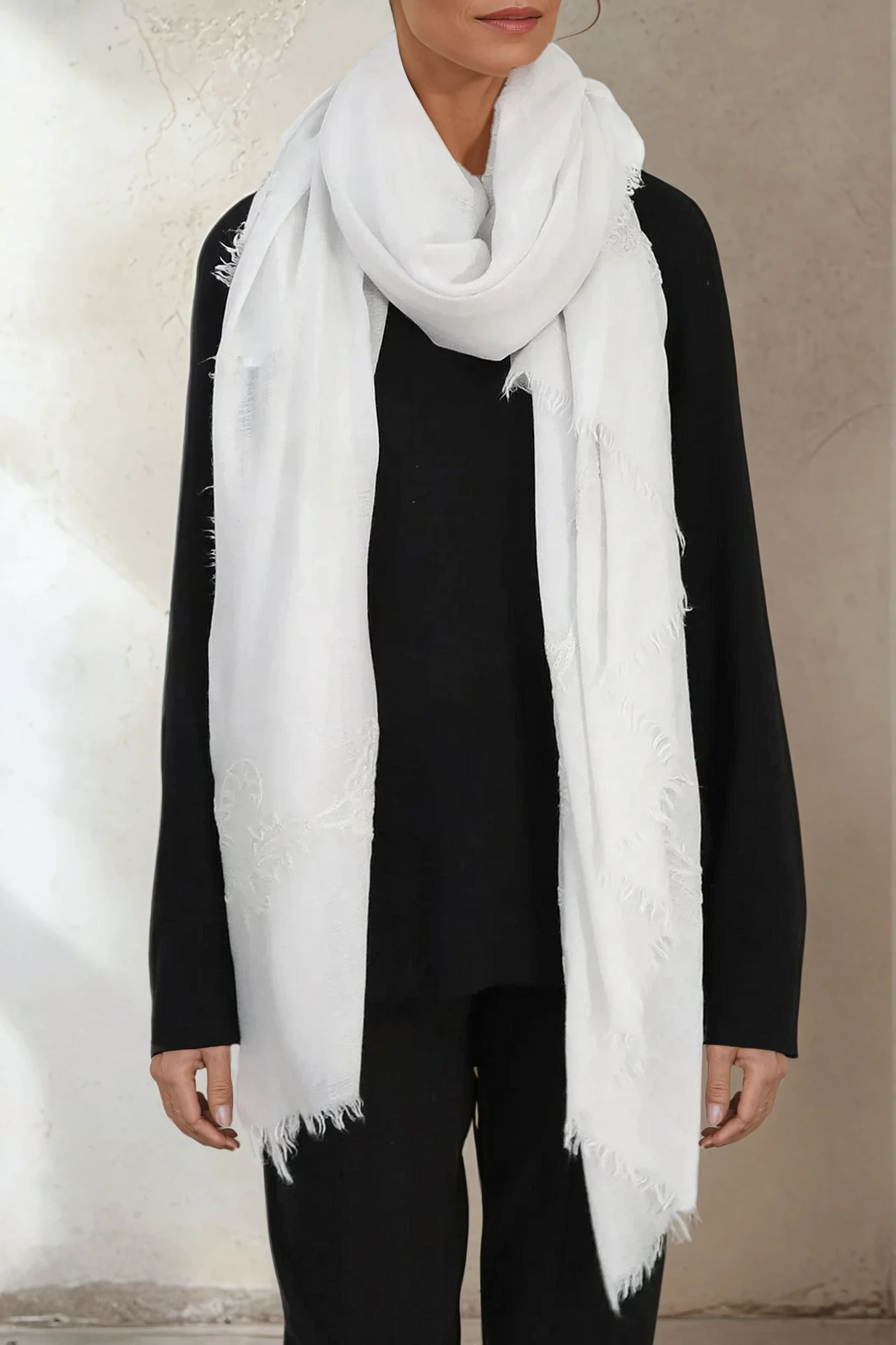 EMBROIDERED SILVER FROST ITALIAN CASHMERE SCARF - Jarbo