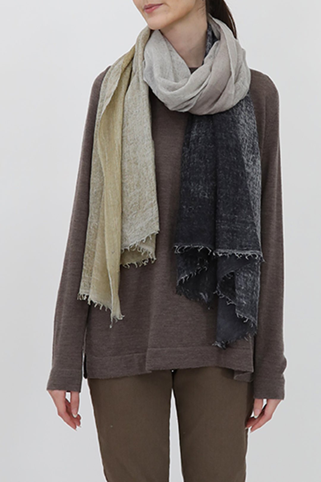 ISCHIA PEPPER SCARF IN HAND DYED CASHMERE - Jarbo