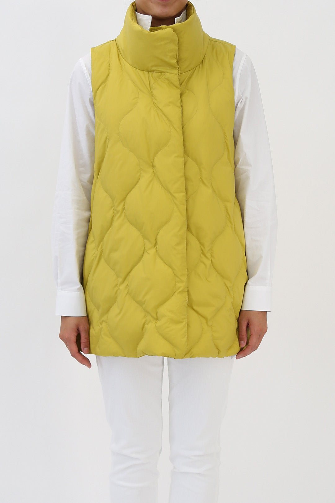 LA ROCHE VEST IN LIGHTWEIGHT GOOSE DOWN