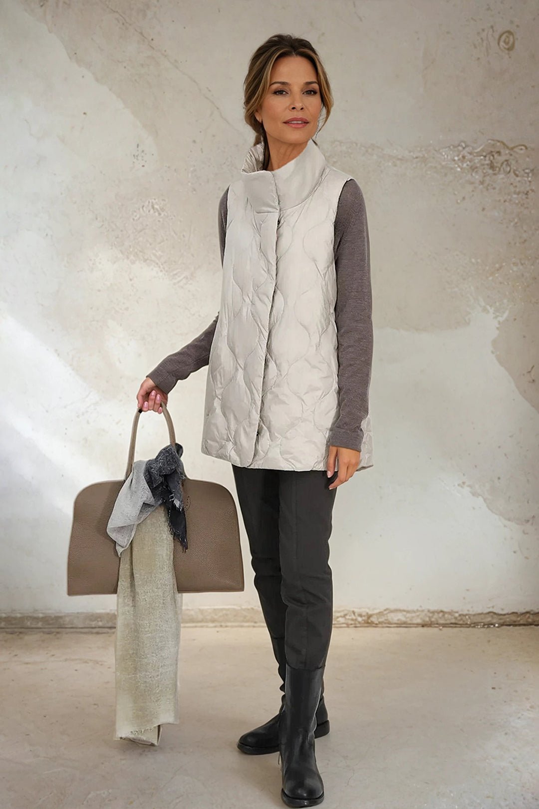 LA ROCHE VEST IN LIGHTWEIGHT GOOSE DOWN - Jarbo
