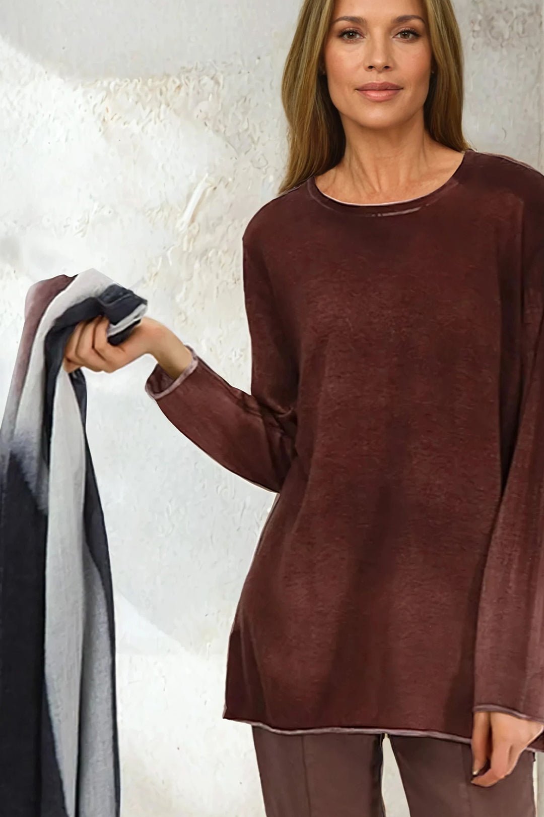 MATTIA RELAXED CREW IN HAND - DYED CASHMERE - Jarbo