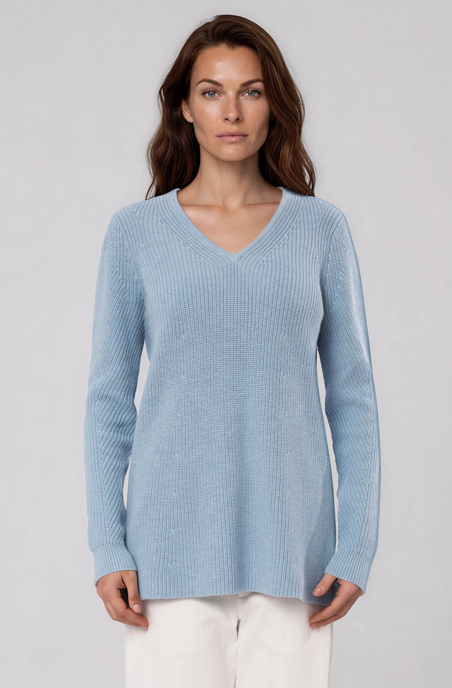 VITTORIA LONGLINE V-NECK IN ITALIAN COTTON KNIT - Jarbo
