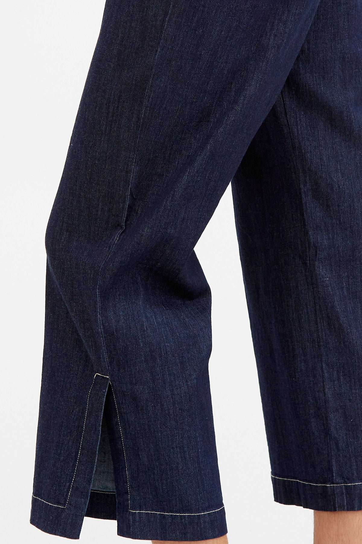CROP-CUT SIDE SLIT PULL-ON AUDREY PANT IN LIGHTWEIGHT STRETCH DENIM