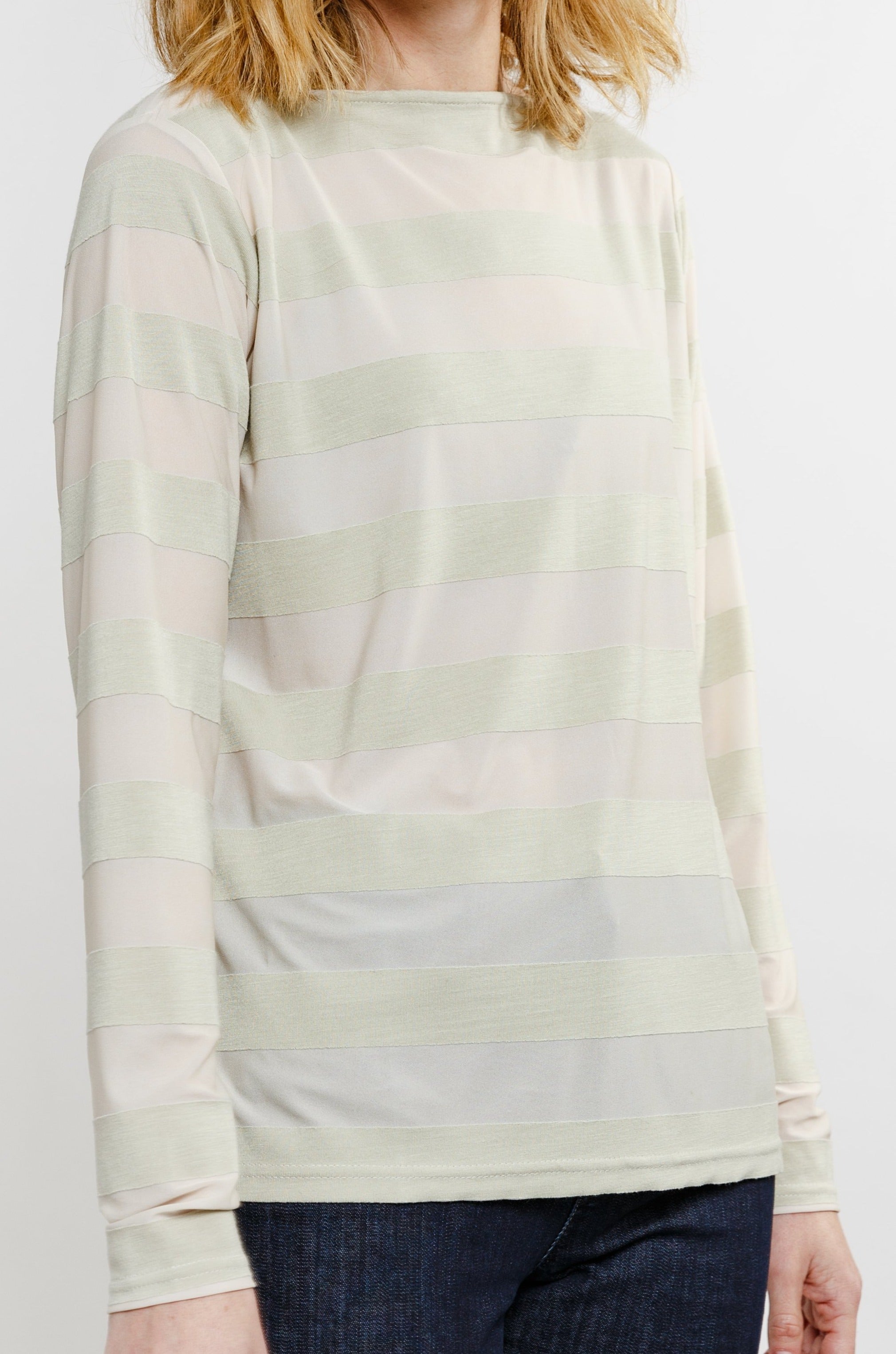 LONG SLEEVE BATEAU NECK TOP IN SOFT STRIPE STRETCH