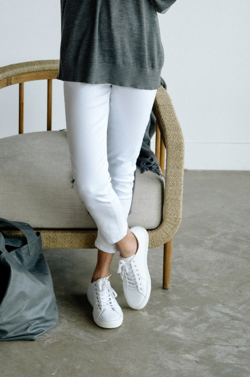 FIVE POCKET CAPRI LEGGING IN ITALIAN SUPER STRETCH DENIM