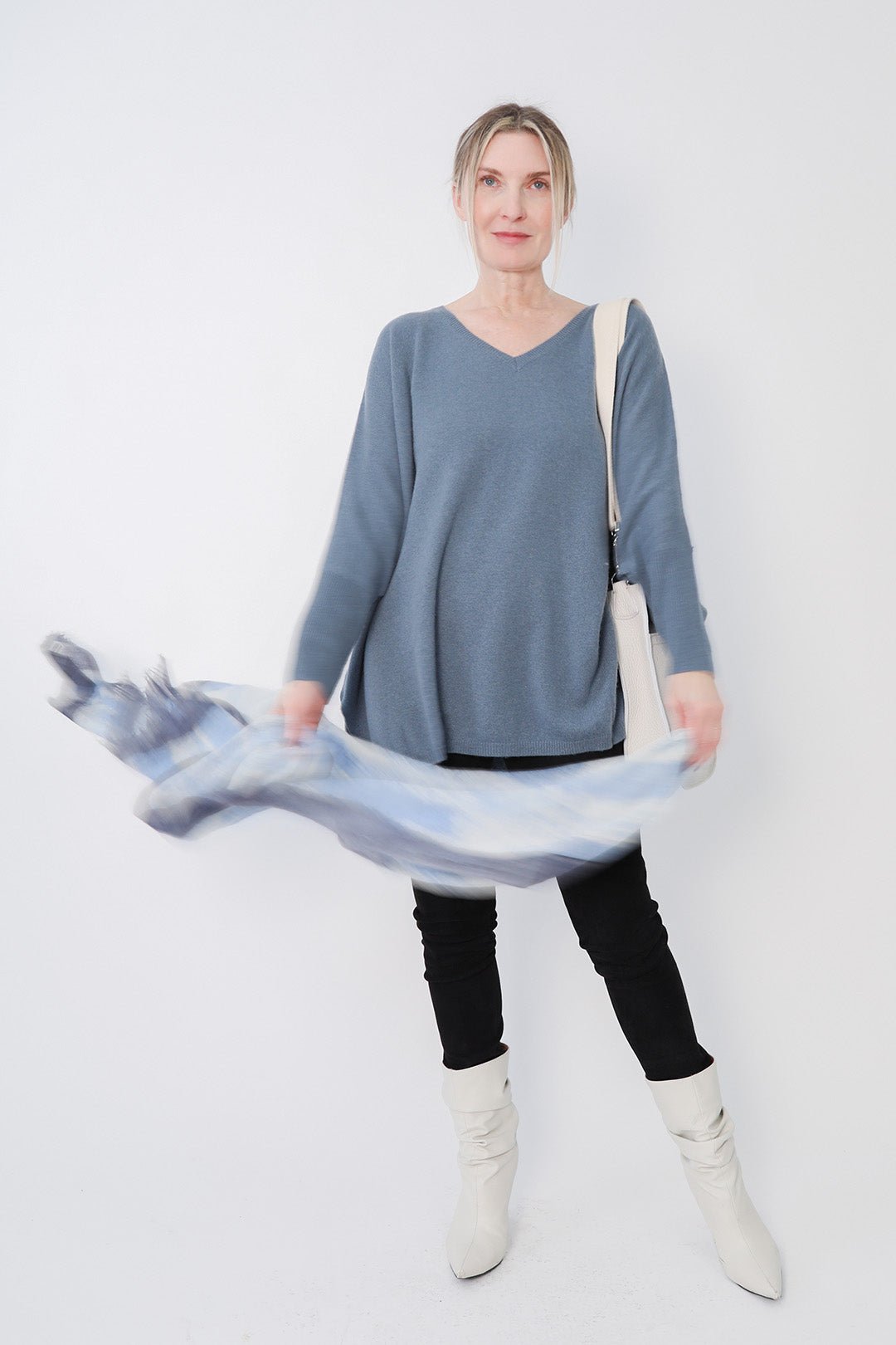 ANITA LONG SLEEVE PONCHO IN PURE CASHMERE MERINO - Jarbo