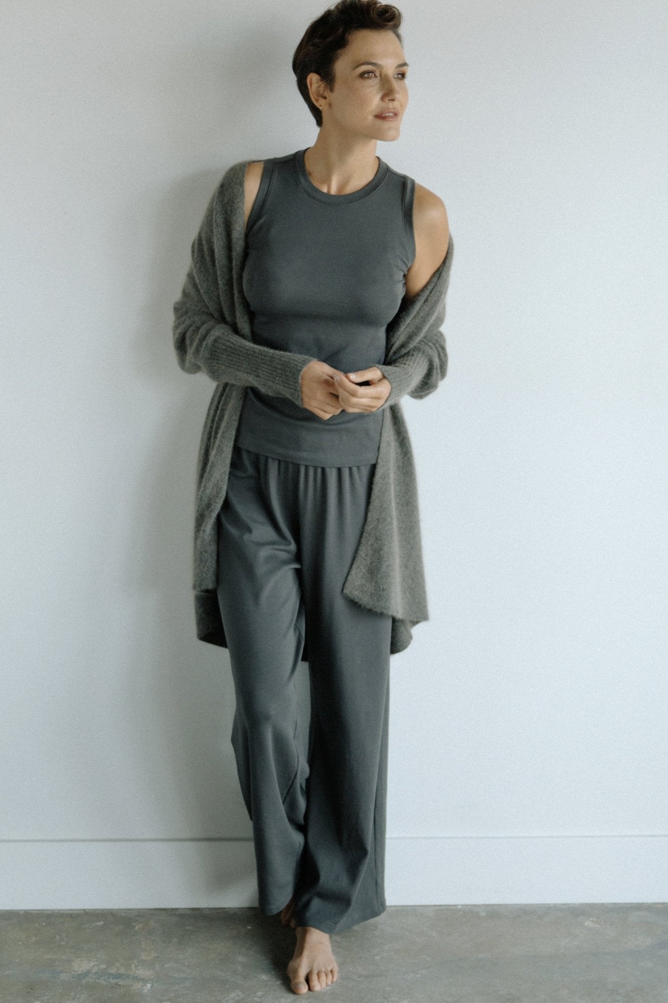 ANKLE LOUNGE PANT IN PIMA COTTON STRETCH CINDER GREY - Jarbo