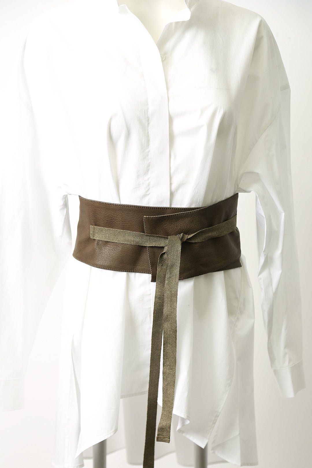 APIRO TIE FRONT KIMONO BELT IN LEATHER - Jarbo