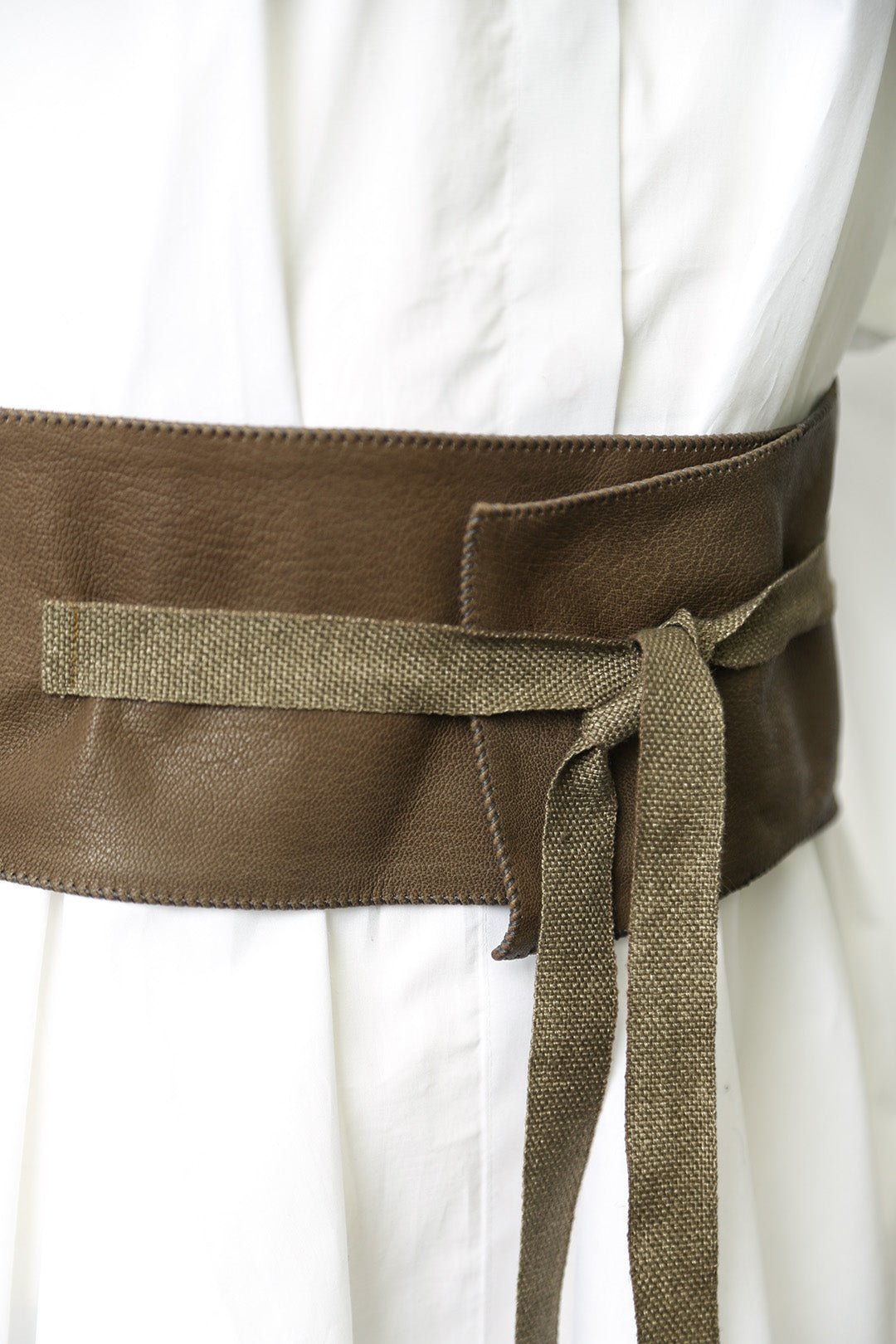 APIRO TIE FRONT KIMONO BELT IN LEATHER - Jarbo