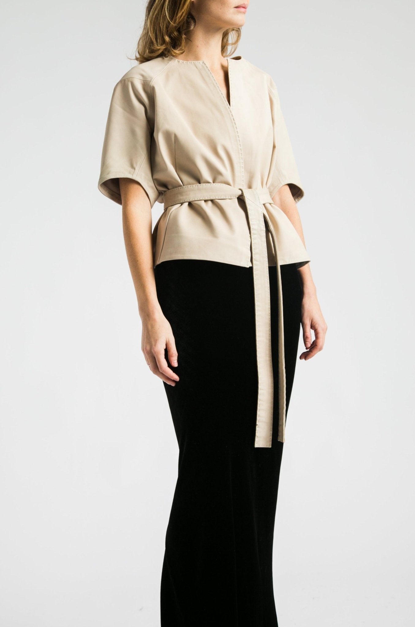 KIMI CROPPED KIMONO TIE JACKET IN ITALIAN LEATHER - Jarbo