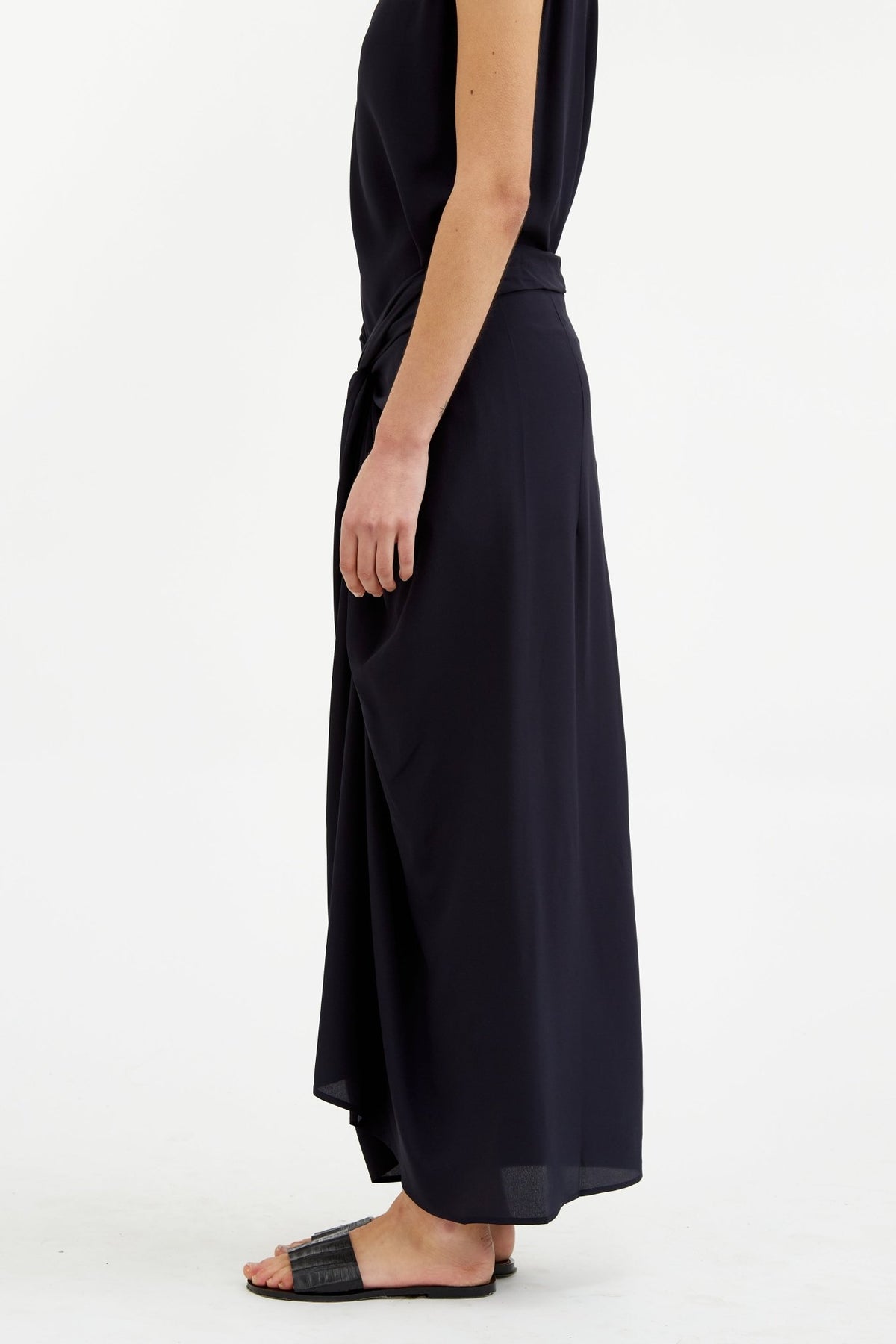 MANUELA SKIRT IN SILK CREPE DE CHINE - Jarbo