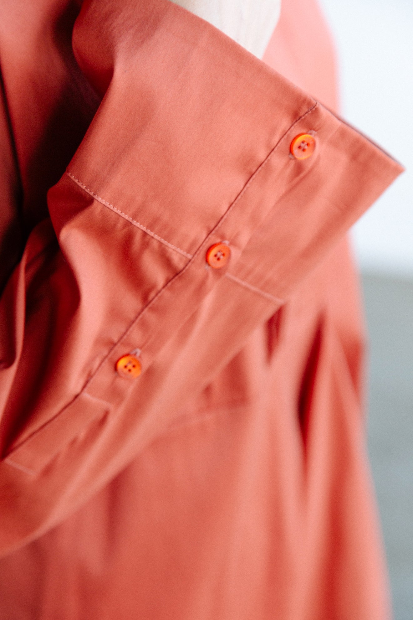MARI PLEATED TUNIC BLOUSE IN ITALIAN COTTON STRETCH - Jarbo