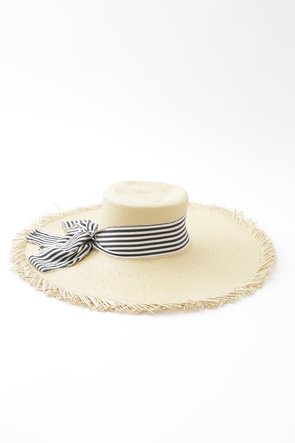 Jarbo White Floppy Sun Hat CAMANO SUN HAT IN STRAW main image 2