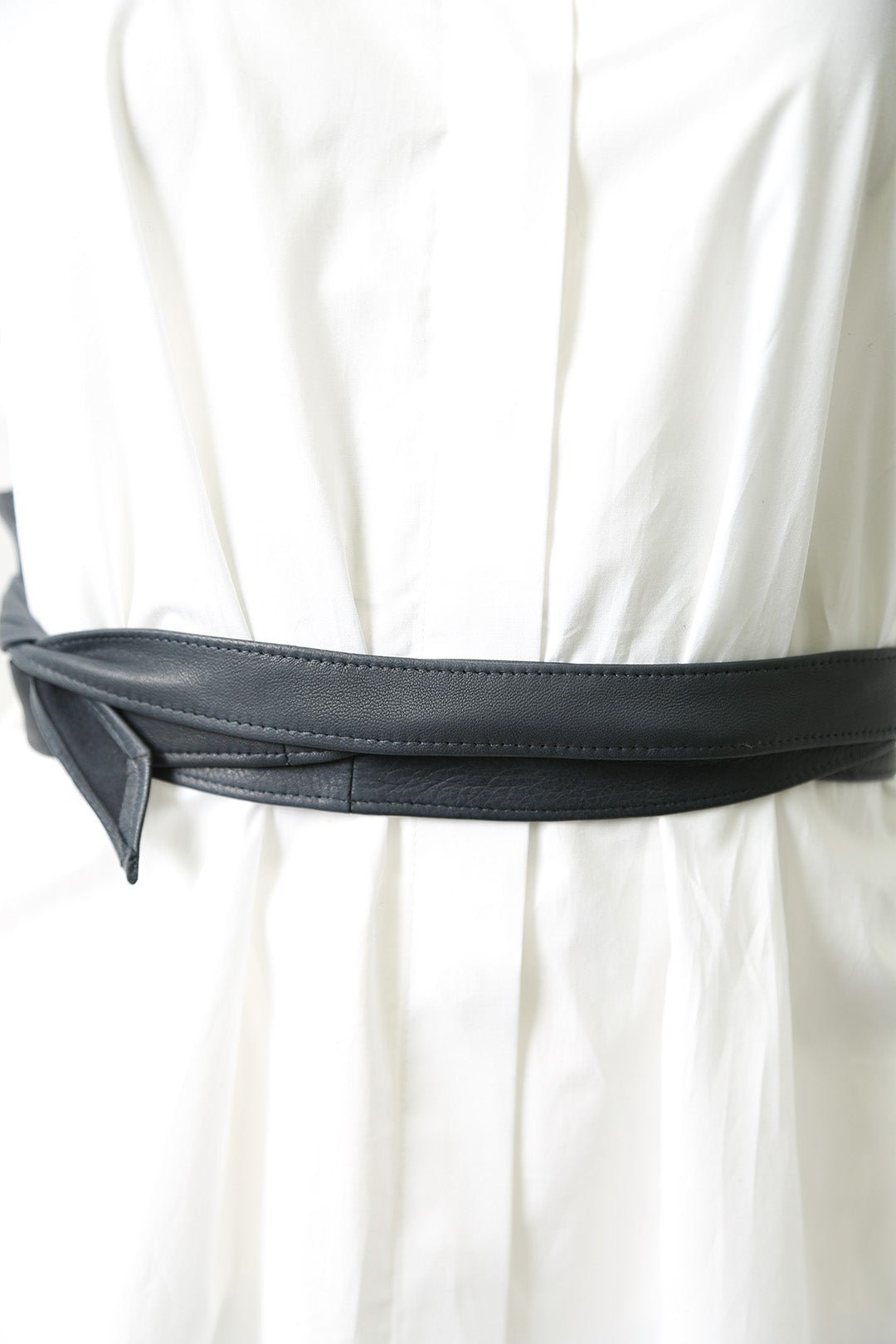 NIA NARROW TIE BELT IN FINE ITALIAN LEATHER - Jarbo