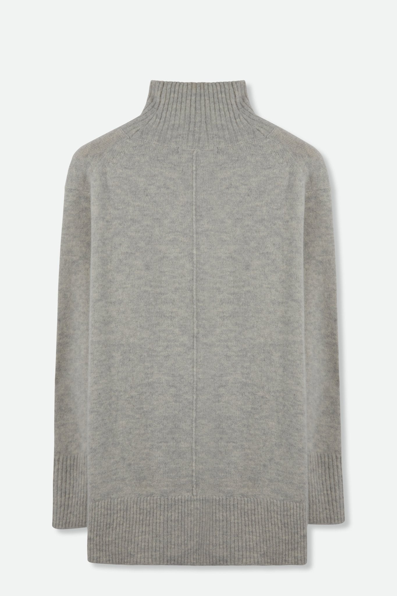 OLYMPIA OVERSIZED TURTLENECK IN CASHMERE MIST LIGHT GREY - Jarbo