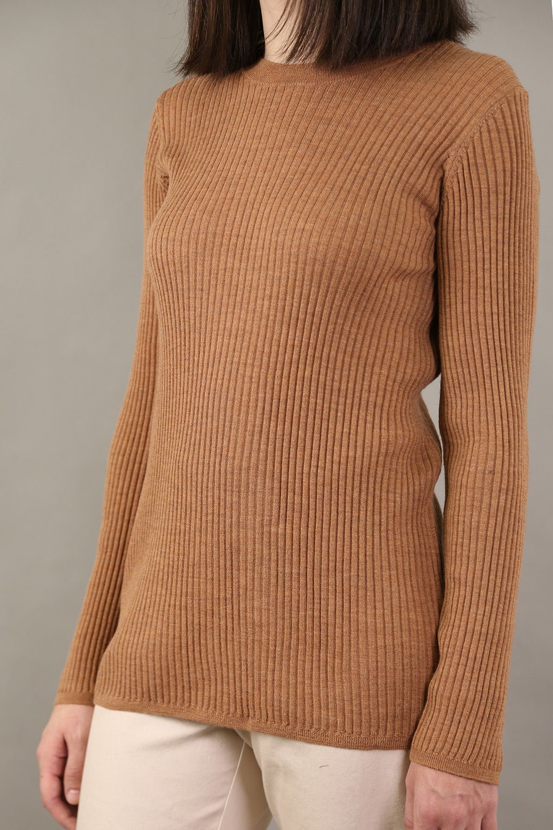 ROMANGA RIBBED LONG SLEEVE CREW IN FINE ITALIAN MERINO - Jarbo