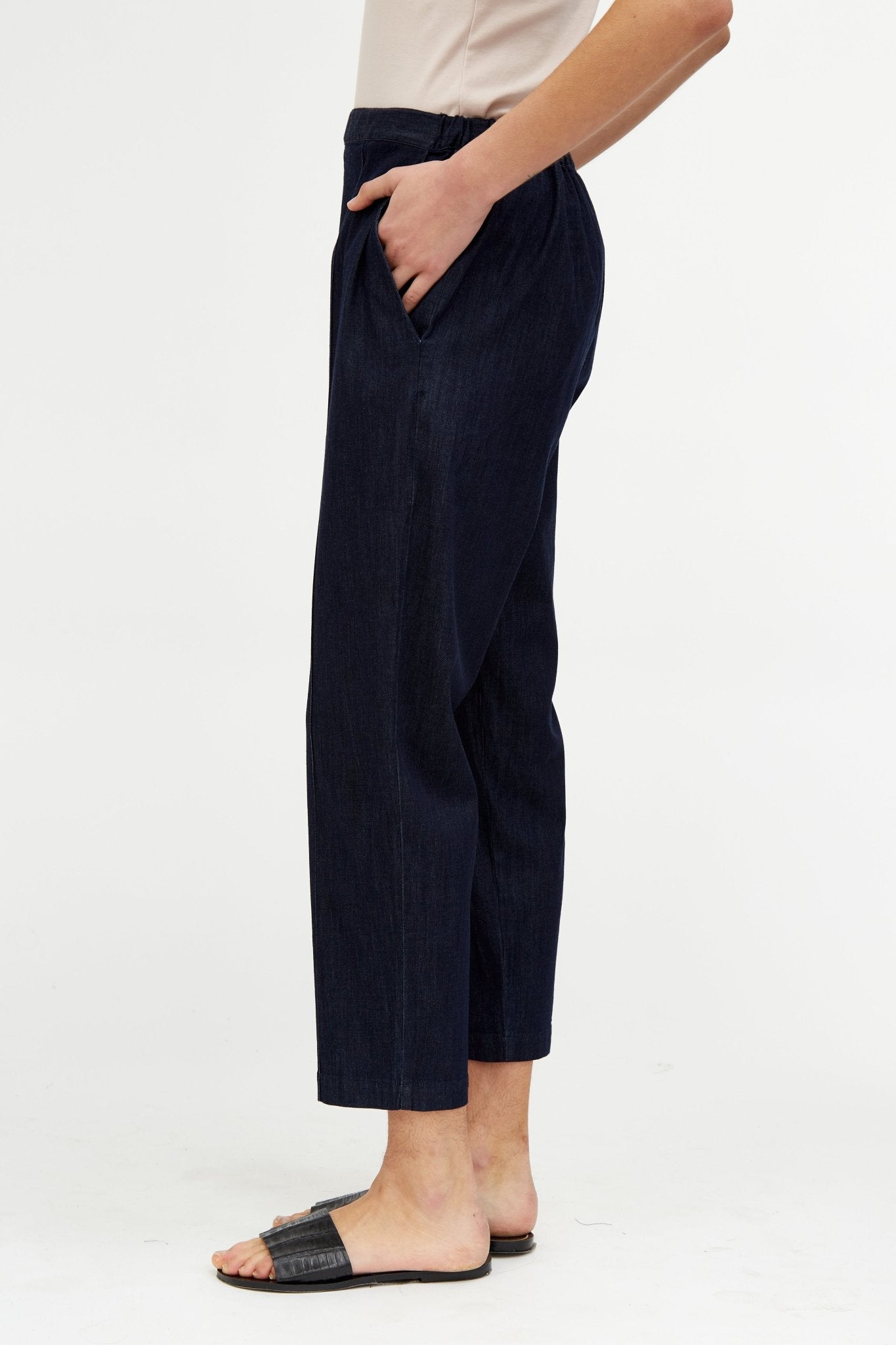 SHAY PANT IN LIGHTWEIGHT STRETCH DENIM - Jarbo