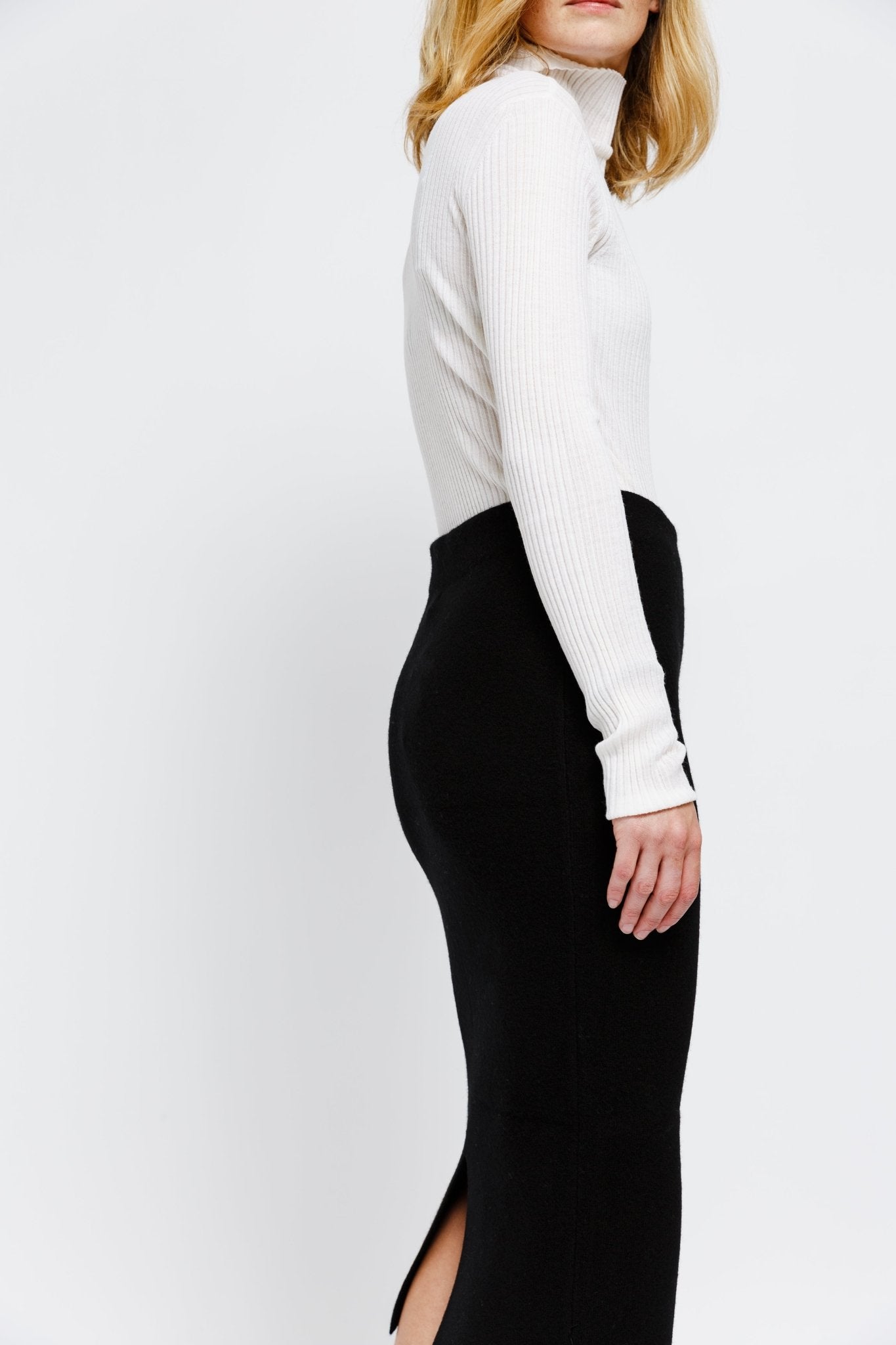 SWEATER SKIRT IN MERINO WOOL - Jarbo