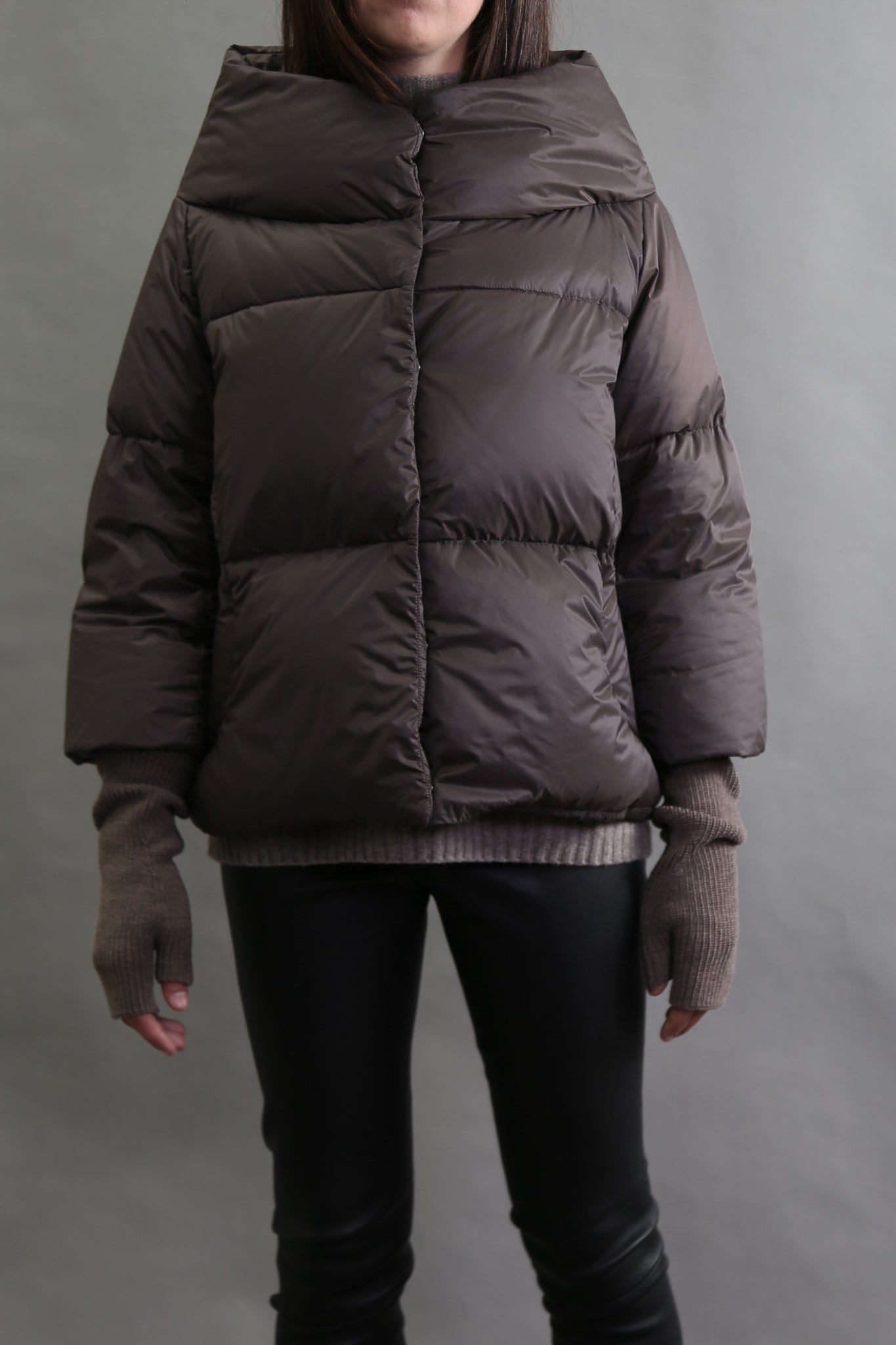 TRENTO WIDE COLLAR CROP IN GOOSE DOWN JACKET - Jarbo