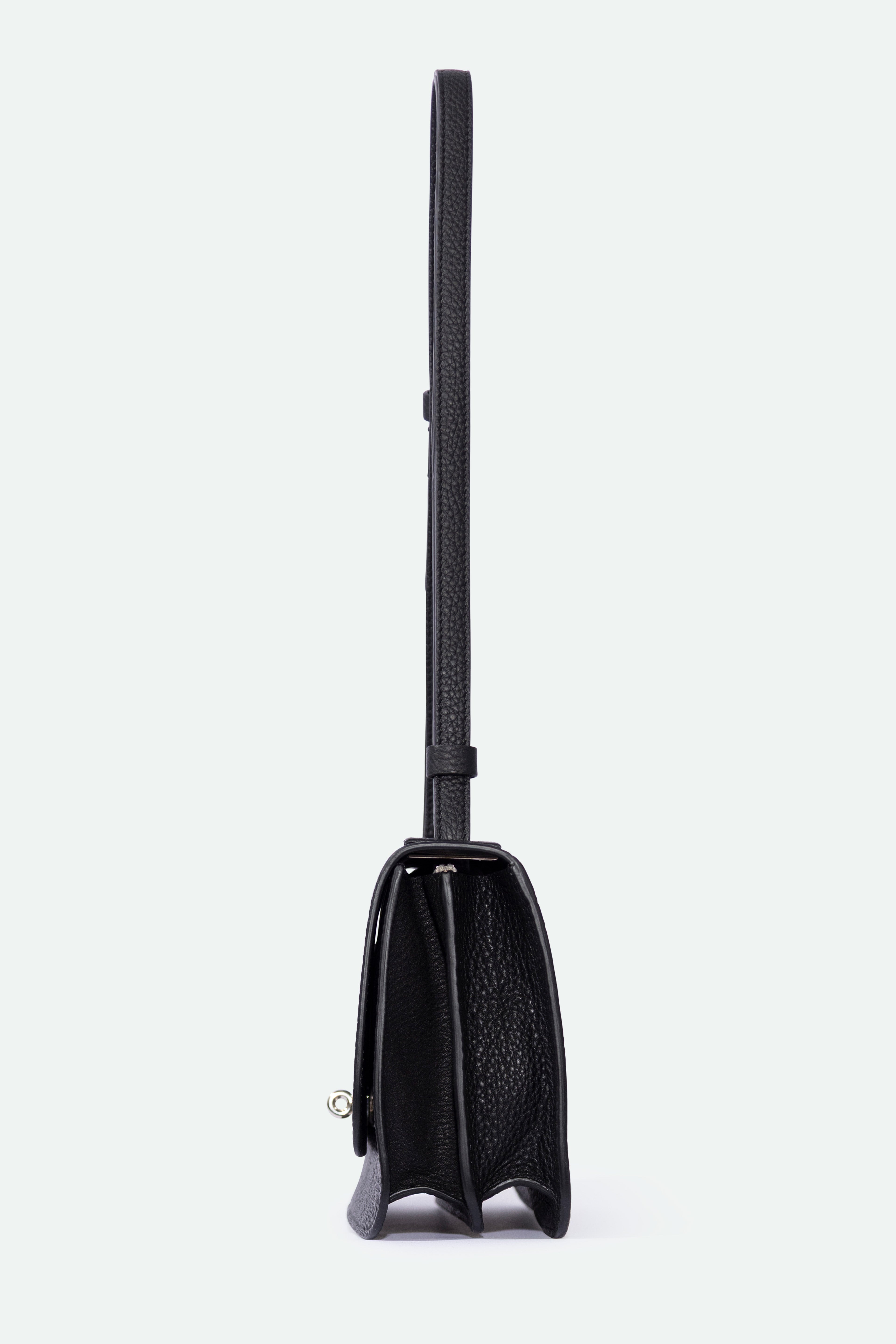 BEXLEY SHOULDER BAG IN ITALIAN LEATHER BLACK