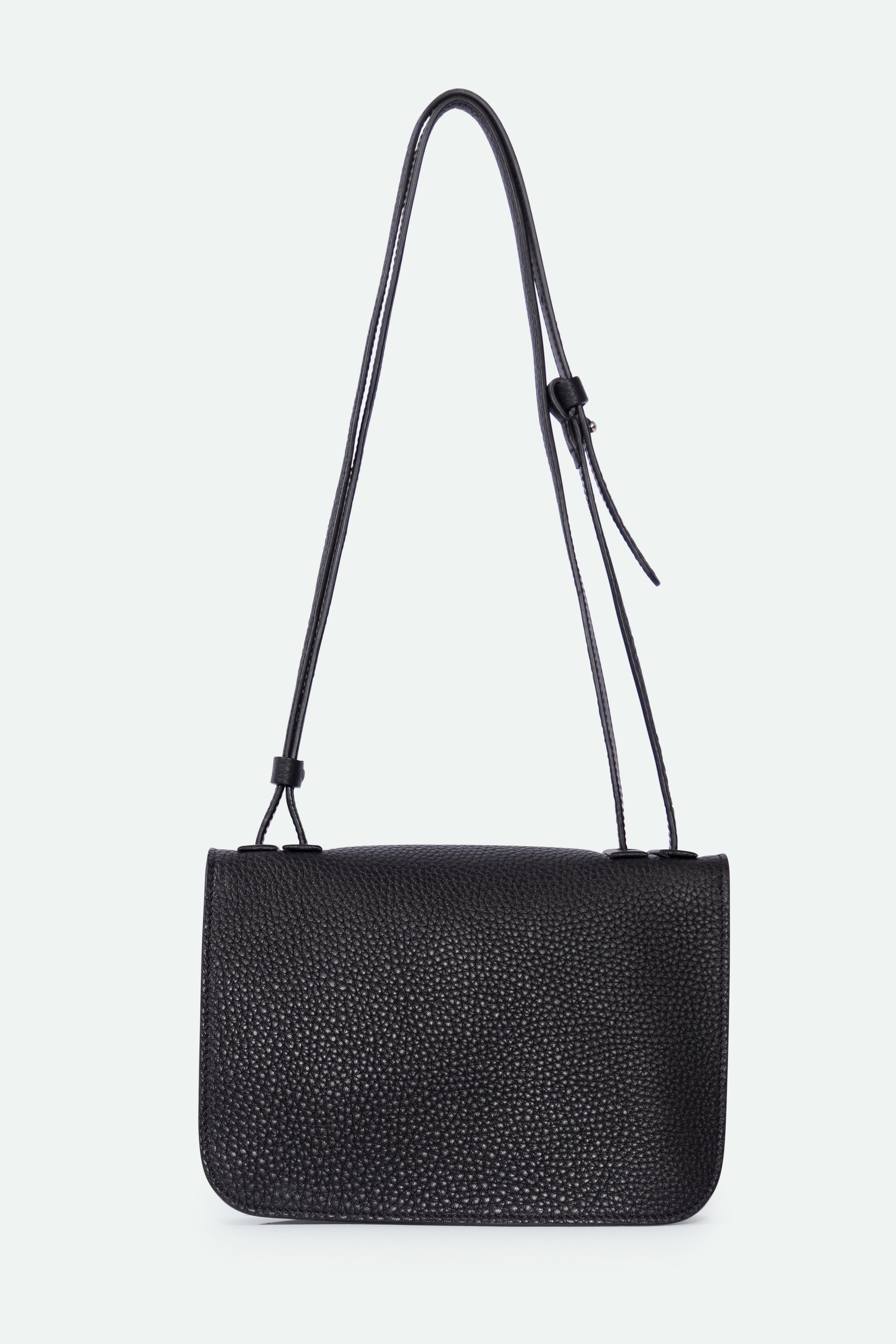 BEXLEY SHOULDER BAG IN ITALIAN LEATHER BLACK