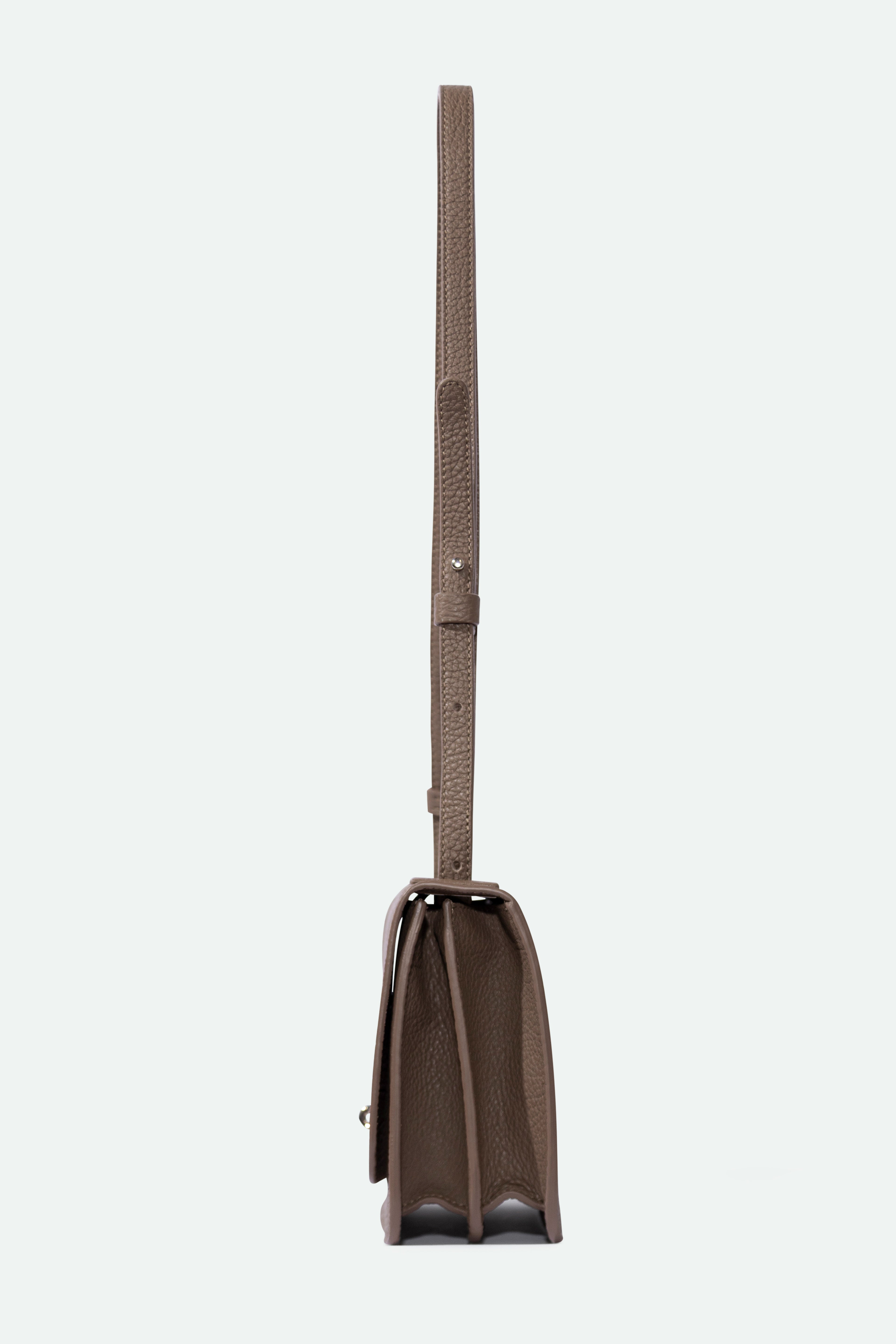 BEXLEY SHOULDER BAG IN ITALIAN LEATHER TAUPE