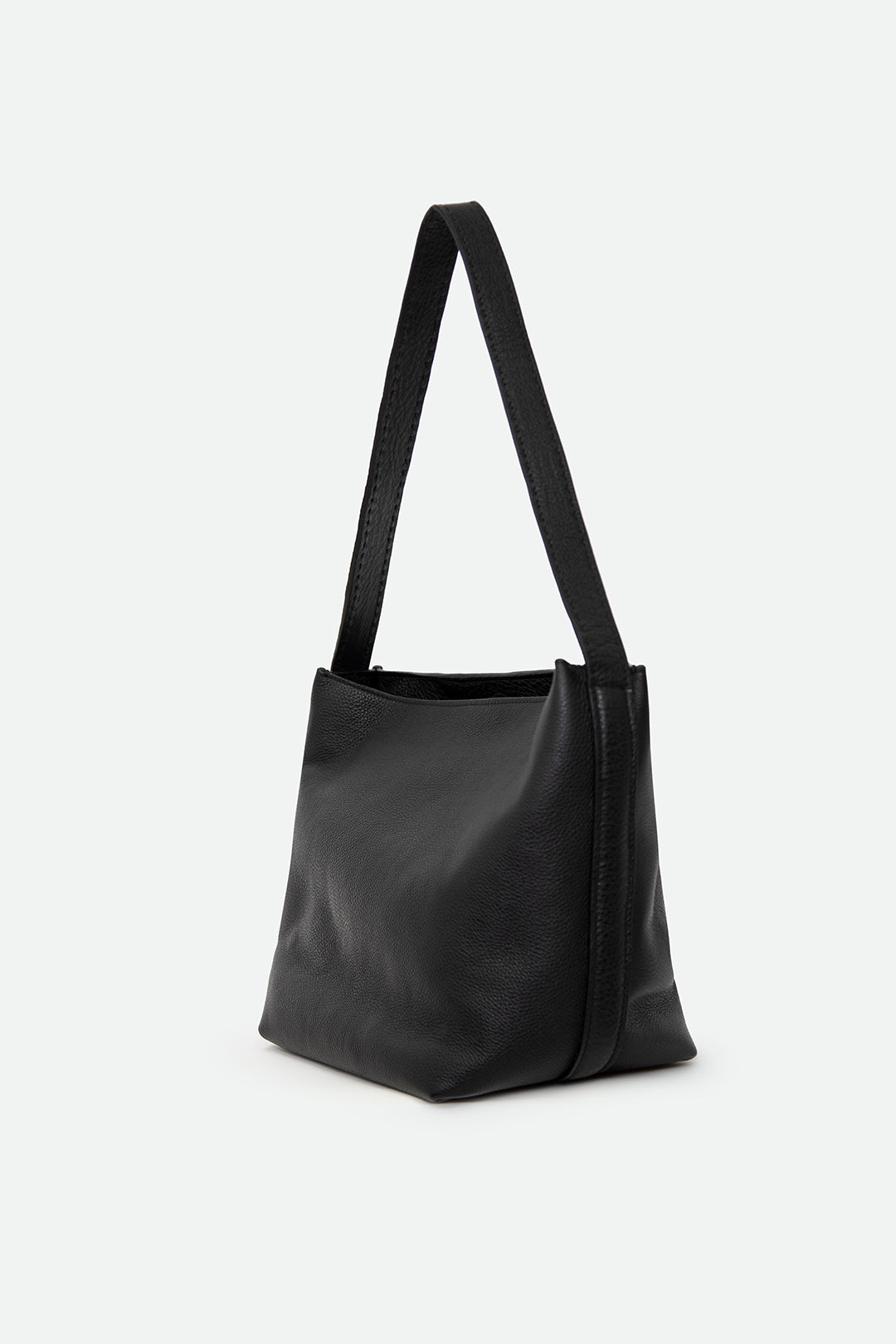 BEAU BAG IN ITALIAN BLACK