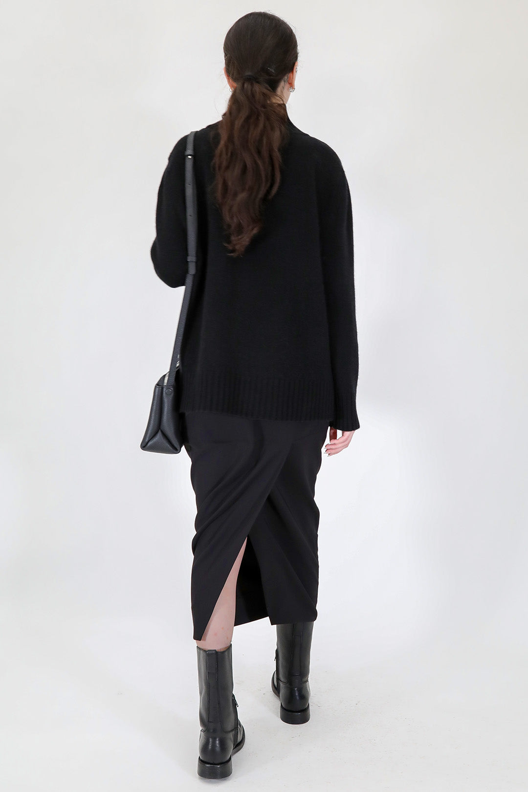 BERWICK TURTLENECK SWEATER IN CASHMERE MERINO 4 PLY KNIT