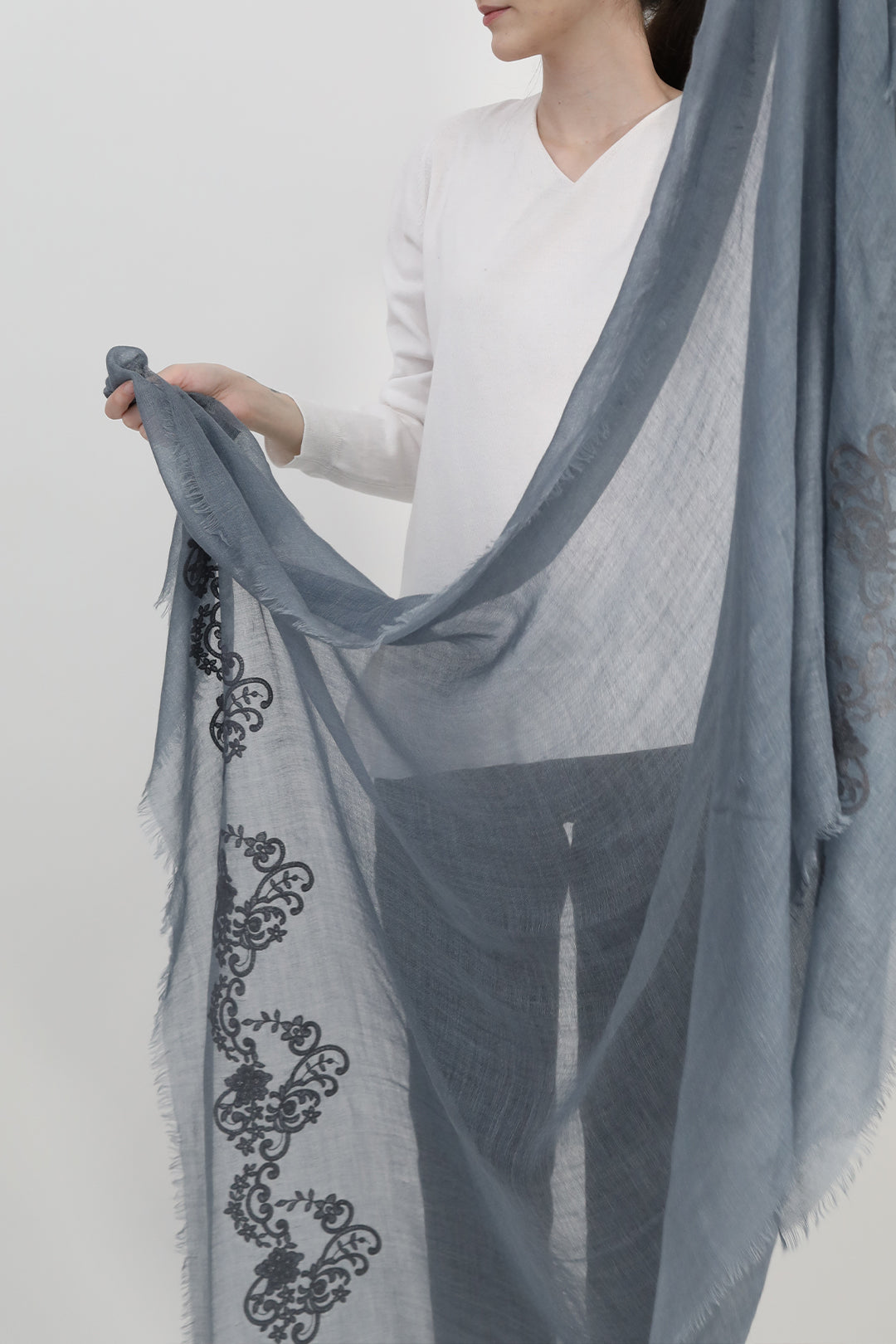 EMBROIDERED PEWTER BLUE ITALIAN CASHMERE SCARF