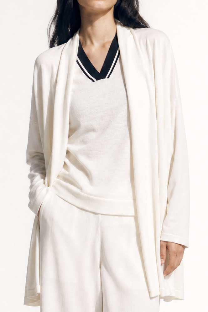 ARLO V-NECK IN FINE GAUGE ITALIAN SILK COTTON