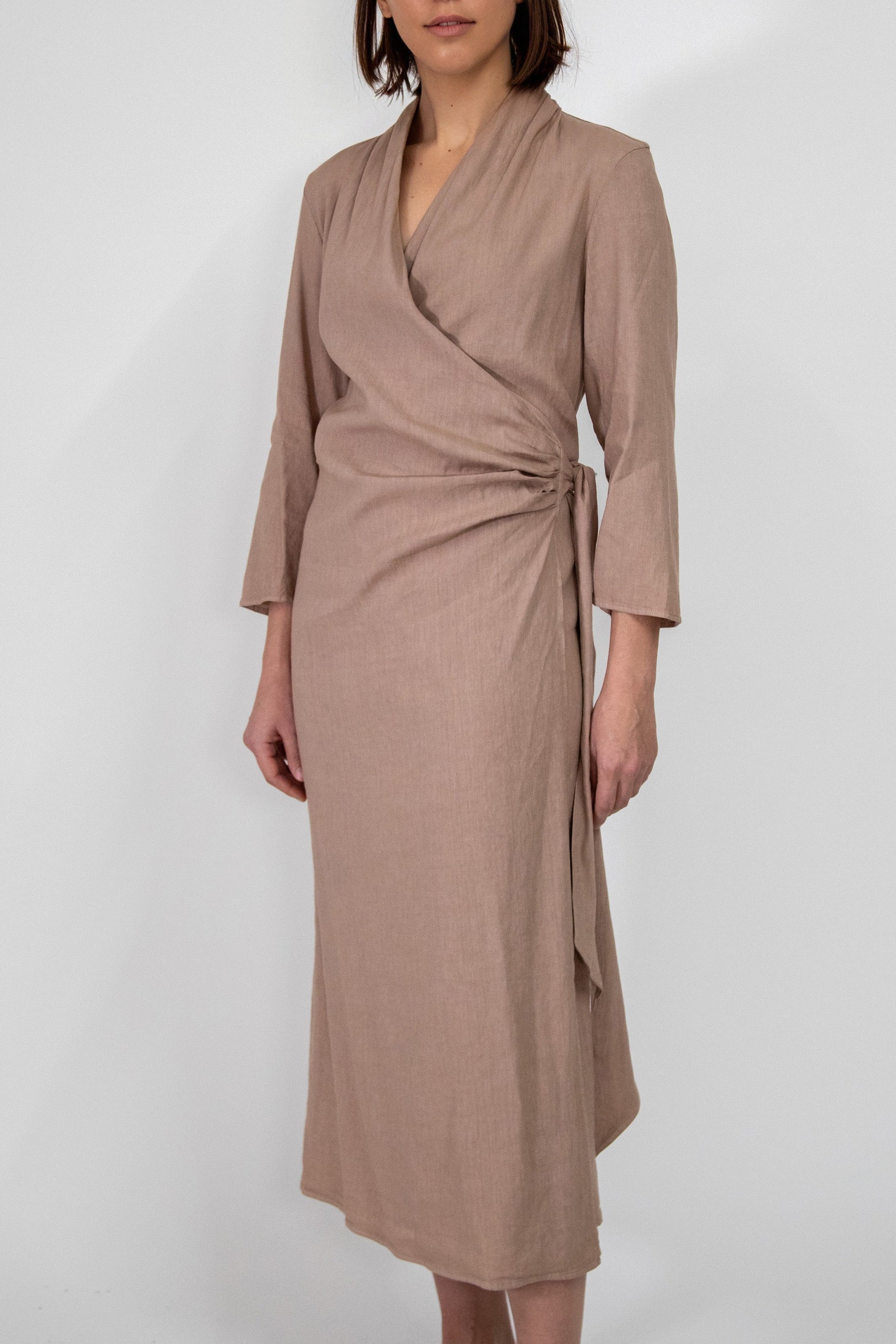 DIANE WRAP DRESS IN ITALIAN LINEN STRETCH