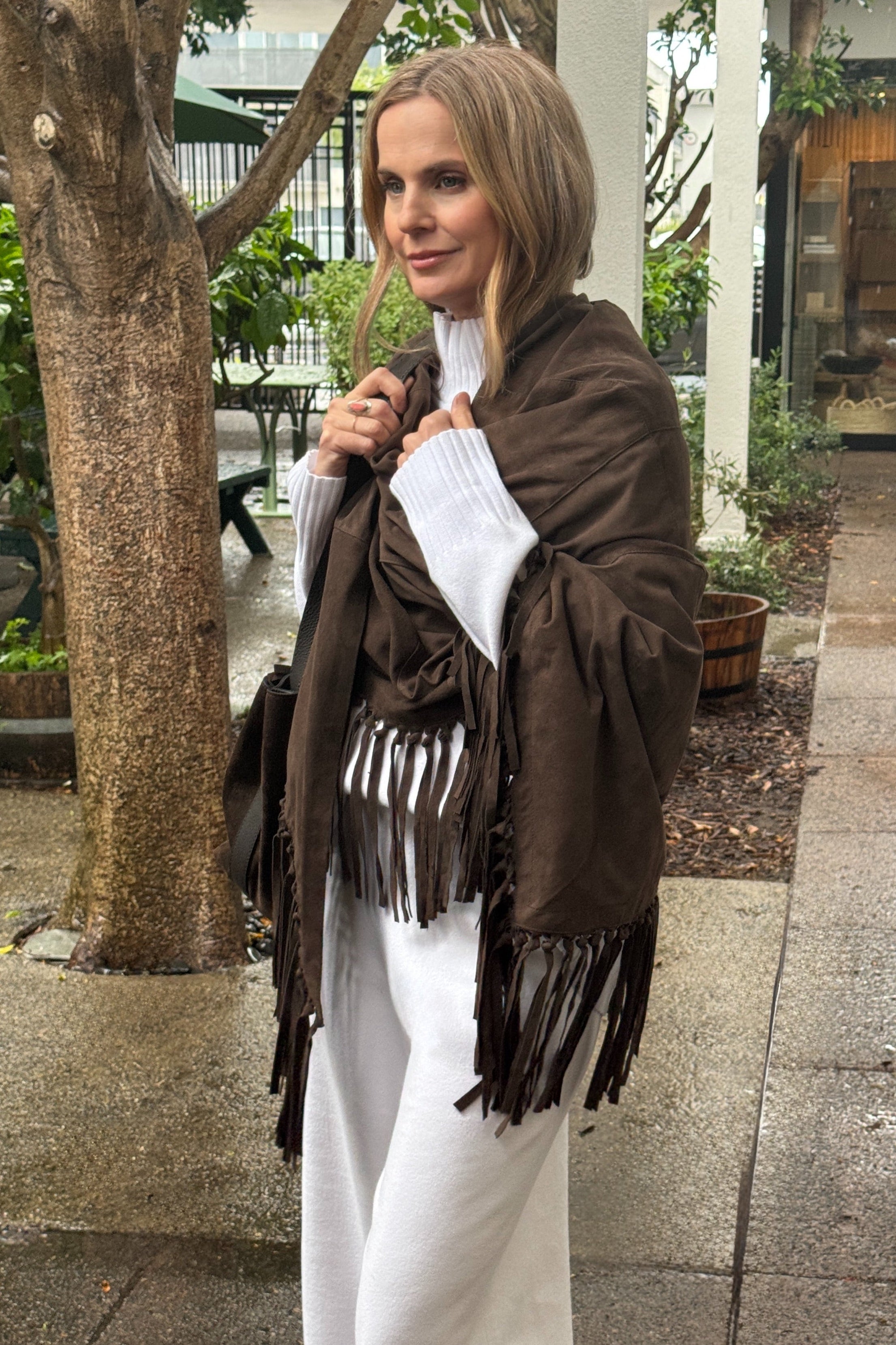STELLAN SUEDE FRINGE WRAP IN DARK BROWN