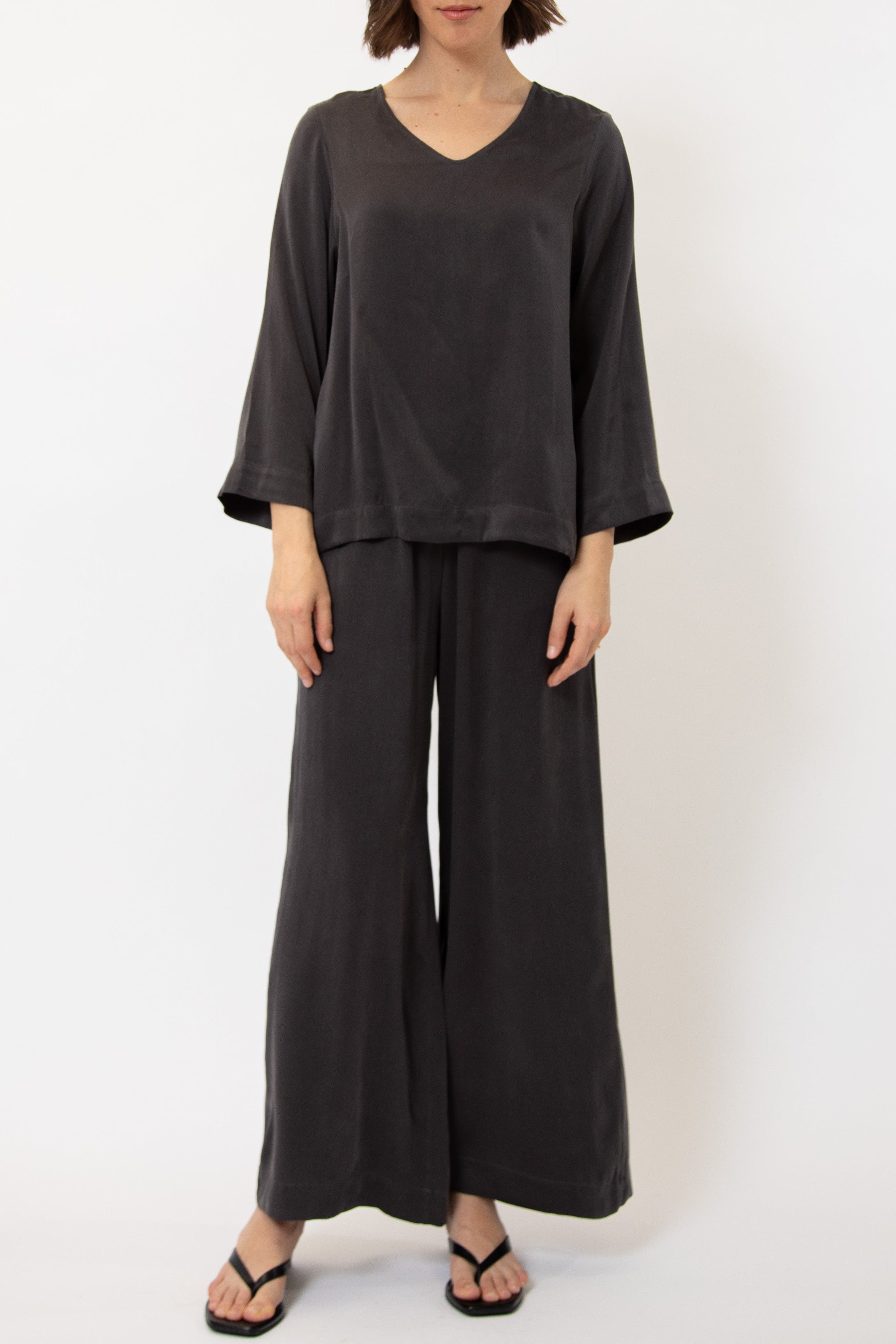 INES V-NECK TUNIC IN GARMENT DYED SILK CHARMEUSE