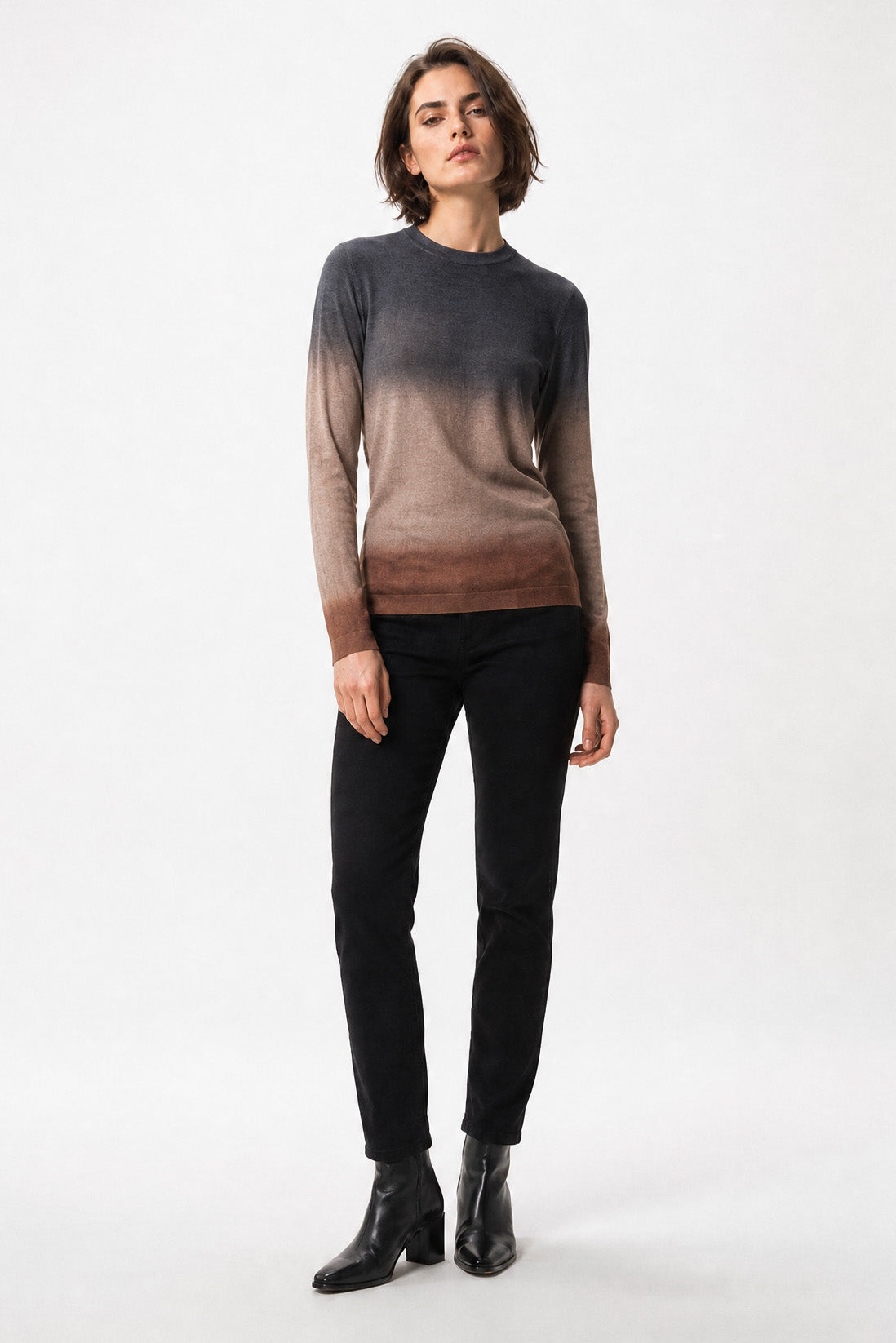 SOREN CREW IN HAND DYED CASHMERE IN FRENCH ROAST