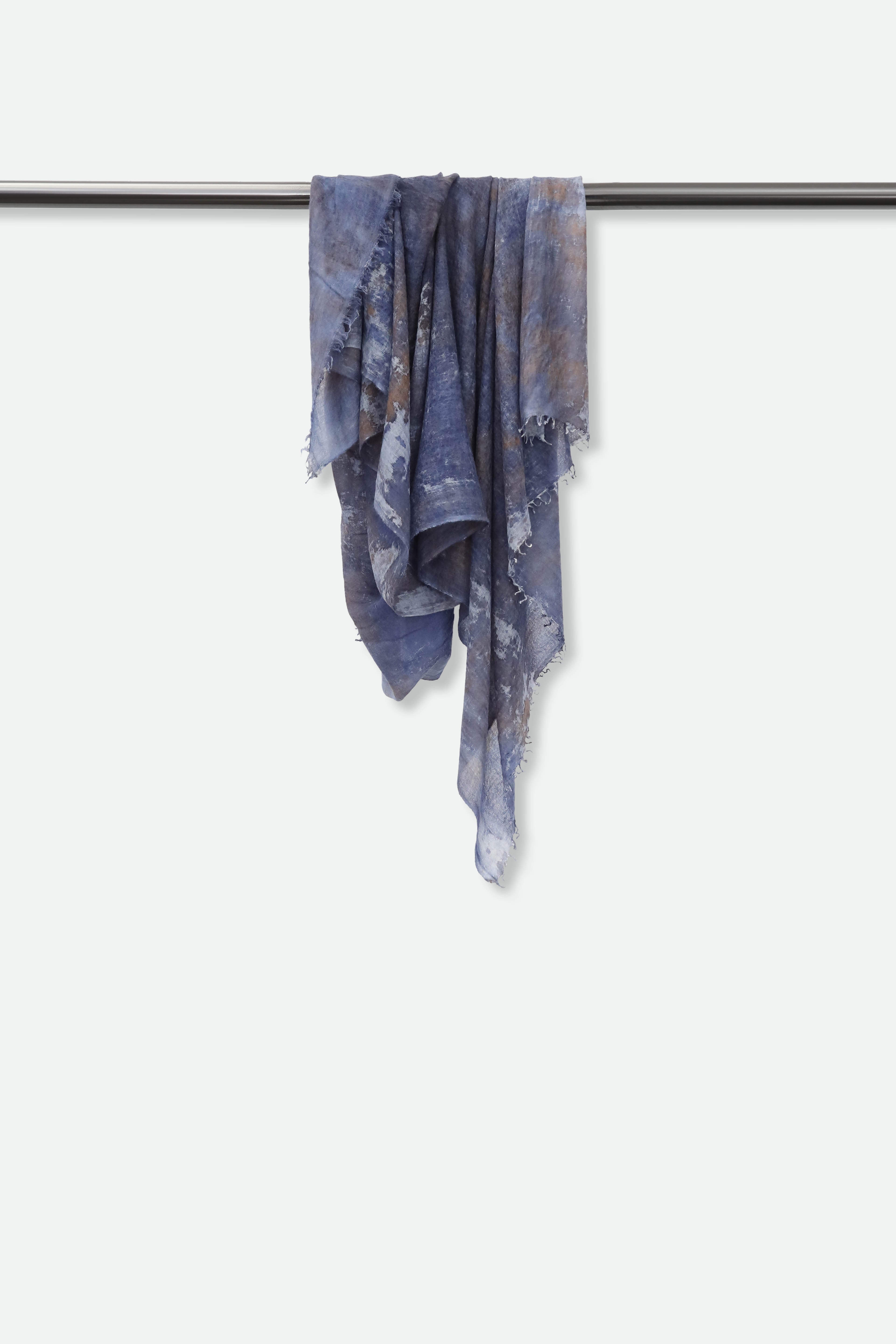 NORDIC SHORE SCARF IN HAND DYED CASHMERE