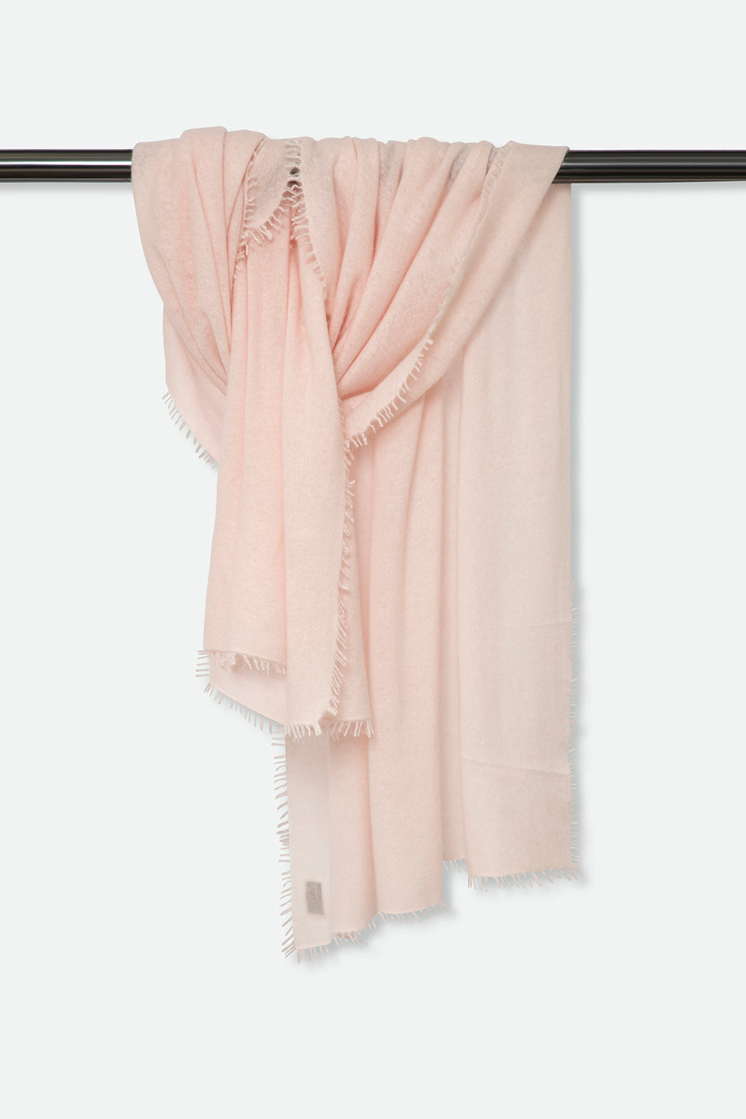 ÉLAN SCARF IN CASHMERE BALLET PINK