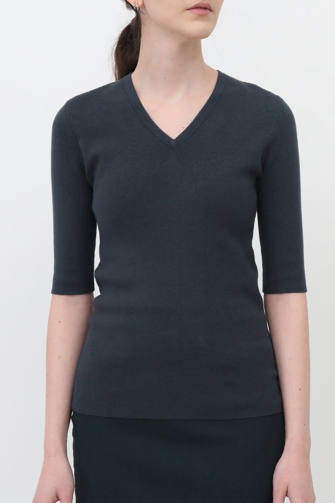 COTTON ELBOW SLEEVE V NECK