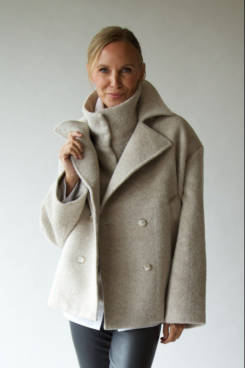 BARDOT PEACOAT IN ITALIAN WOOL