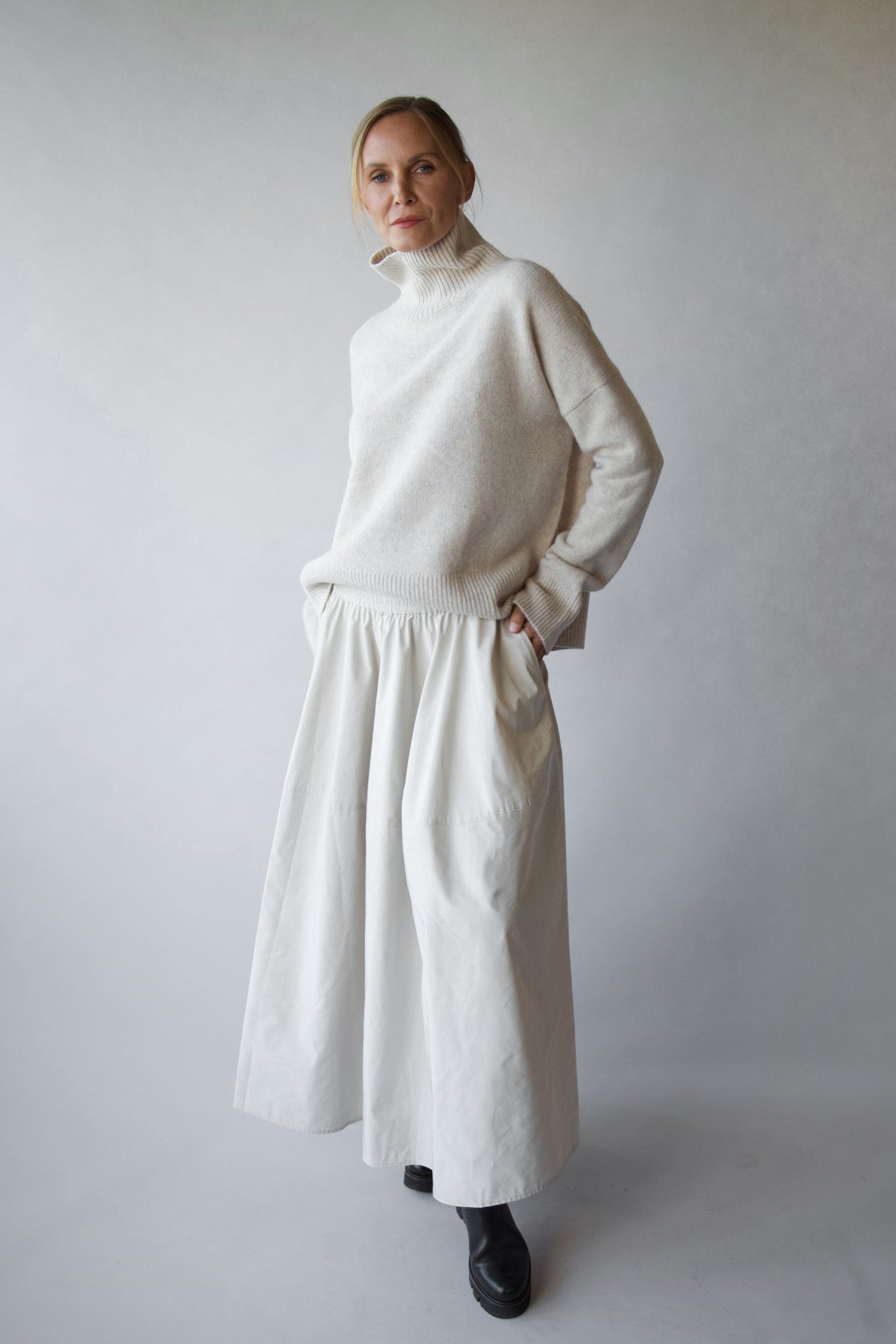 LOIRE SKIRT IN TECHNO SILK TAFFETTA
