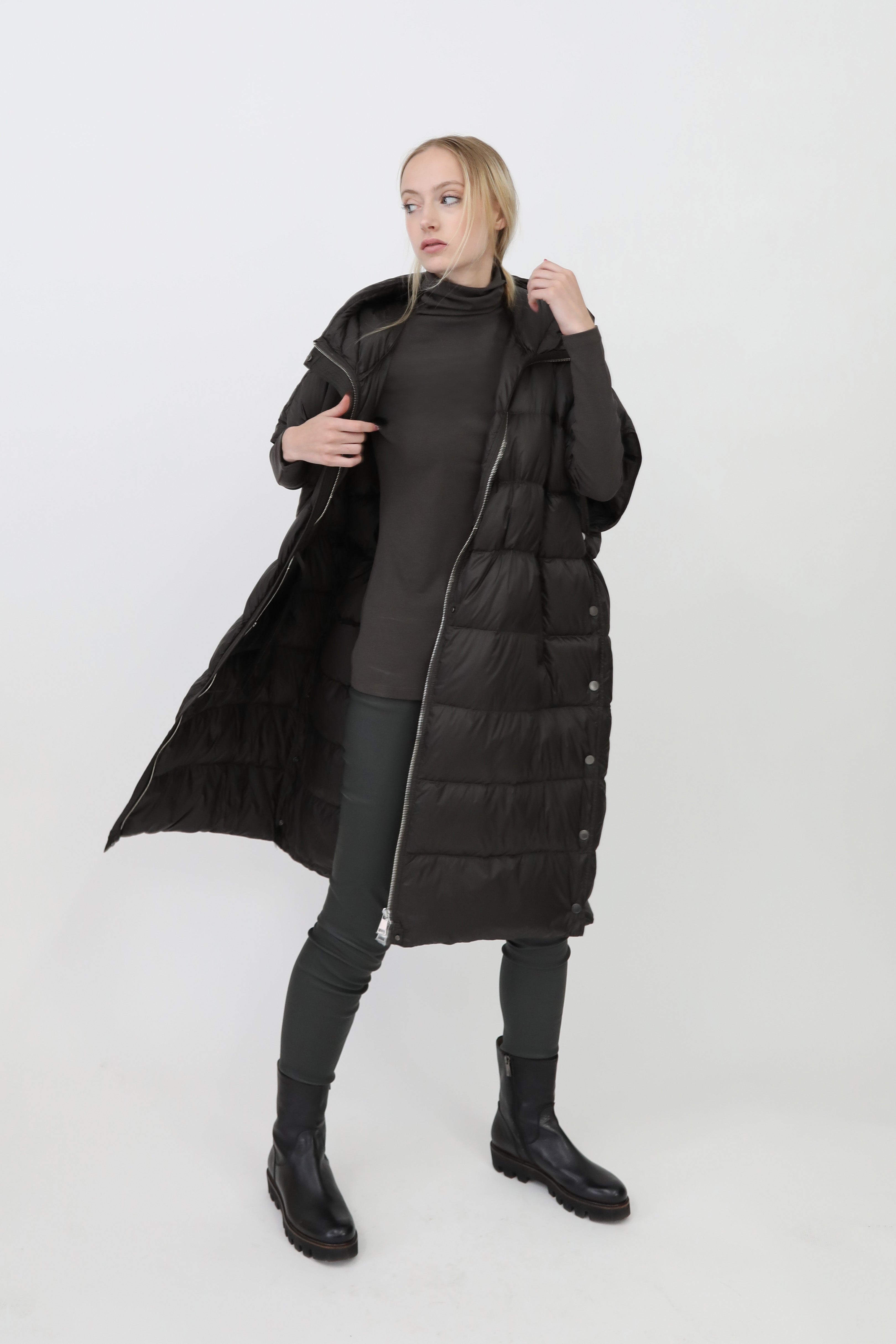 LONG SLEEVE TURTLENECK IN PIMA COTTON STRETCH