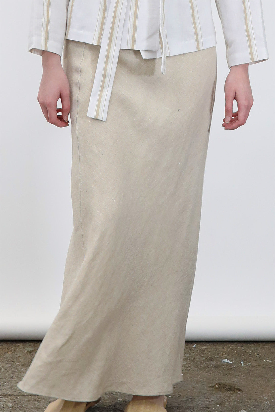 LIMITED EDITION LEONORA BIAS SKIRT IN ITALIAN LINEN