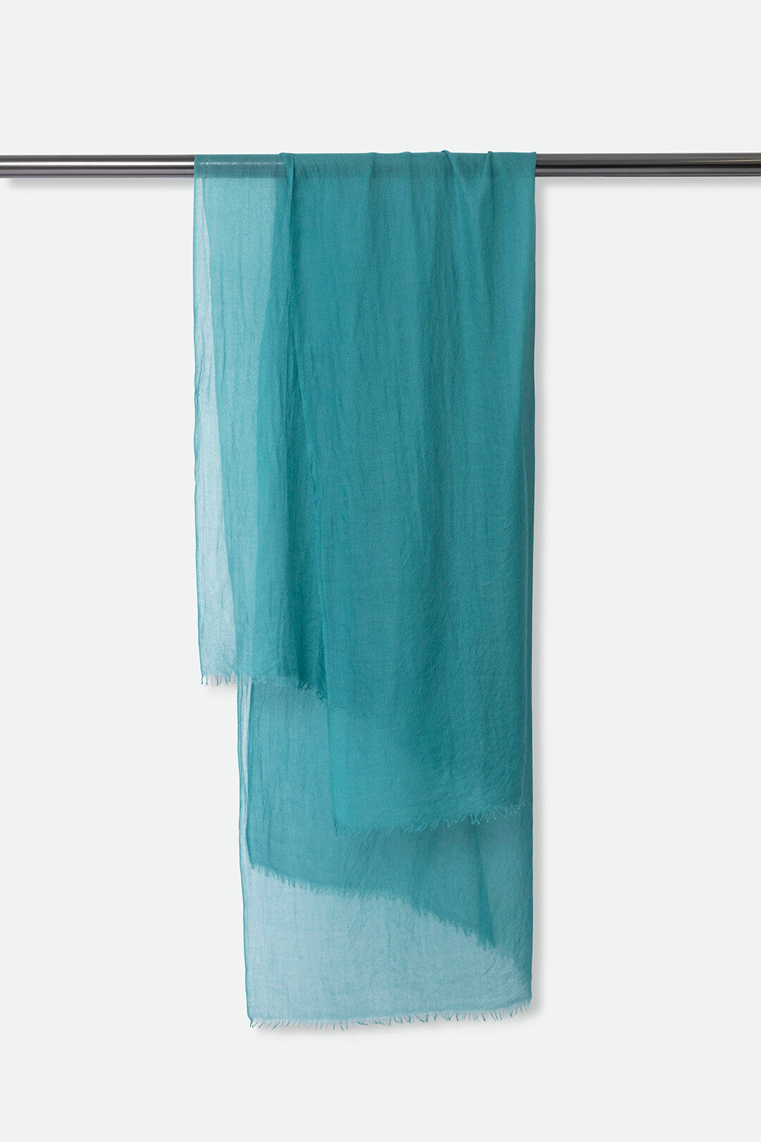 OCEAN BLUE LIGHTWEIGHT SCARF IN HAND DYED CASHMERE