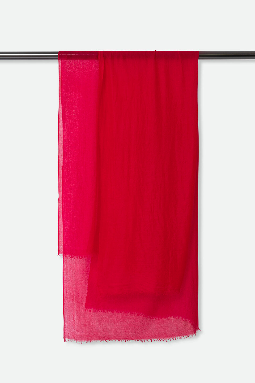 PINK RASPBERRY LIGHTWEIGHT SCARF IN HAND DYED CASHMERE
