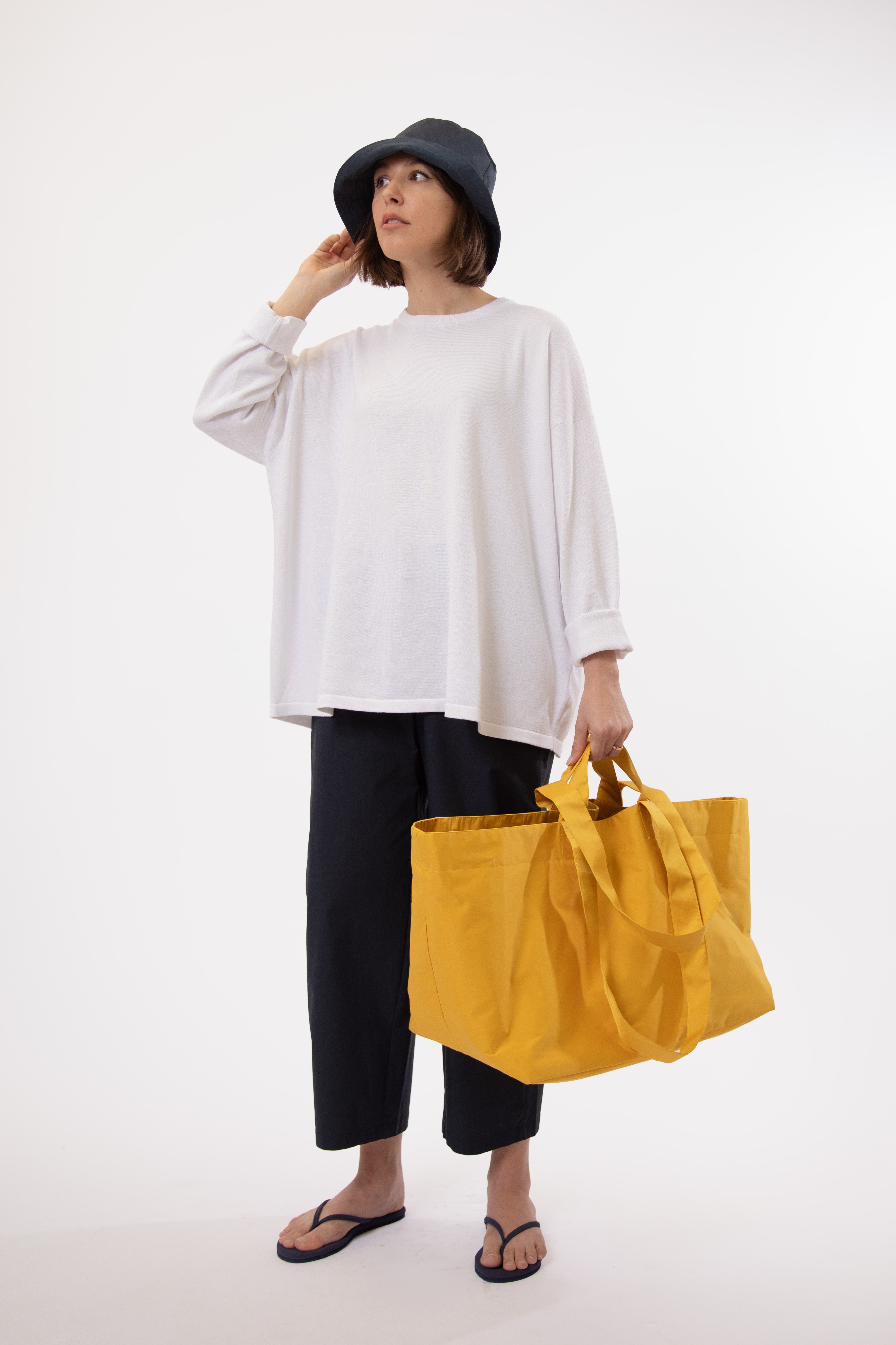 RAINPROOF STUDIO TOTE