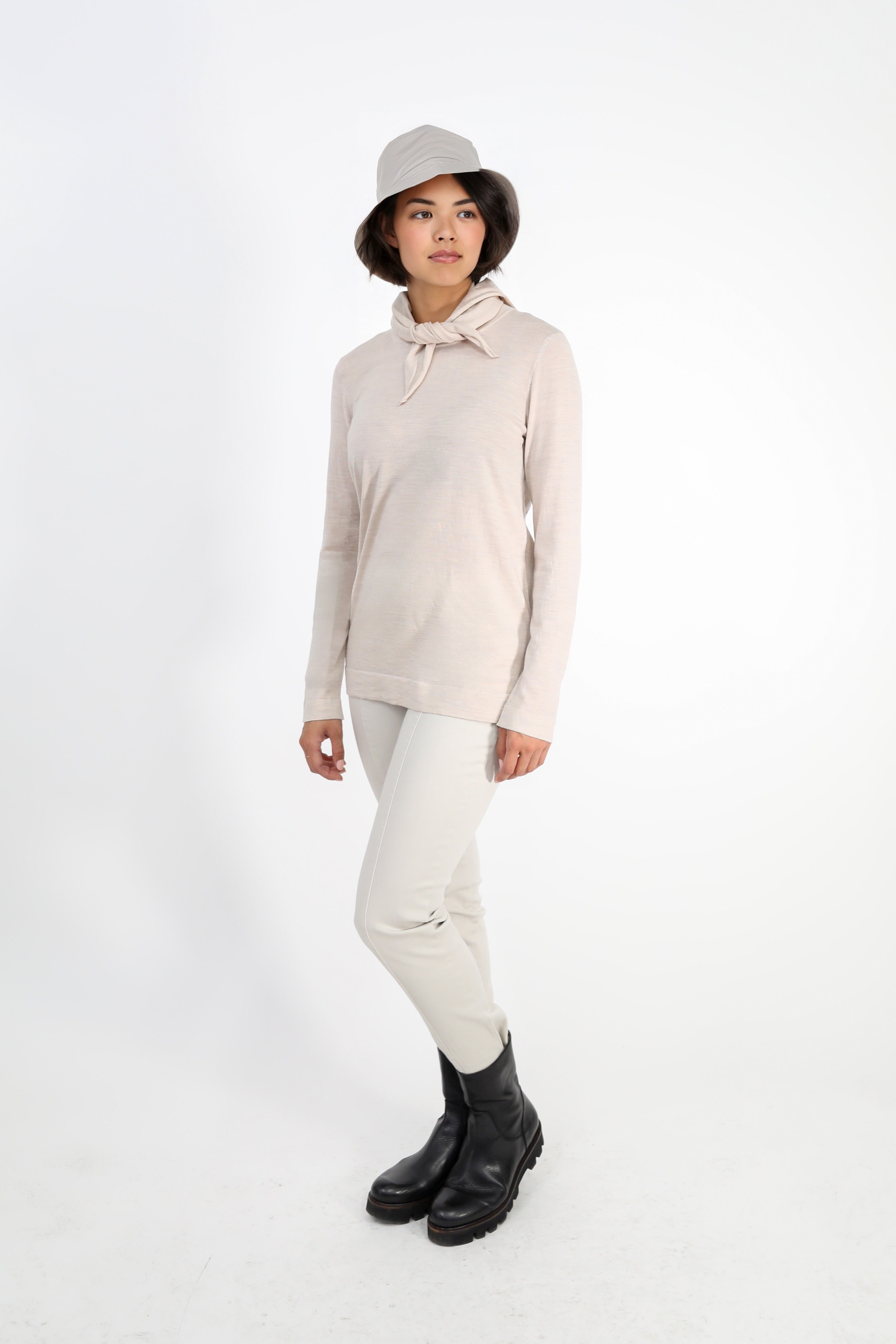 NICO LONG SLEEVE CREW & SCARF IN FINE MERINO