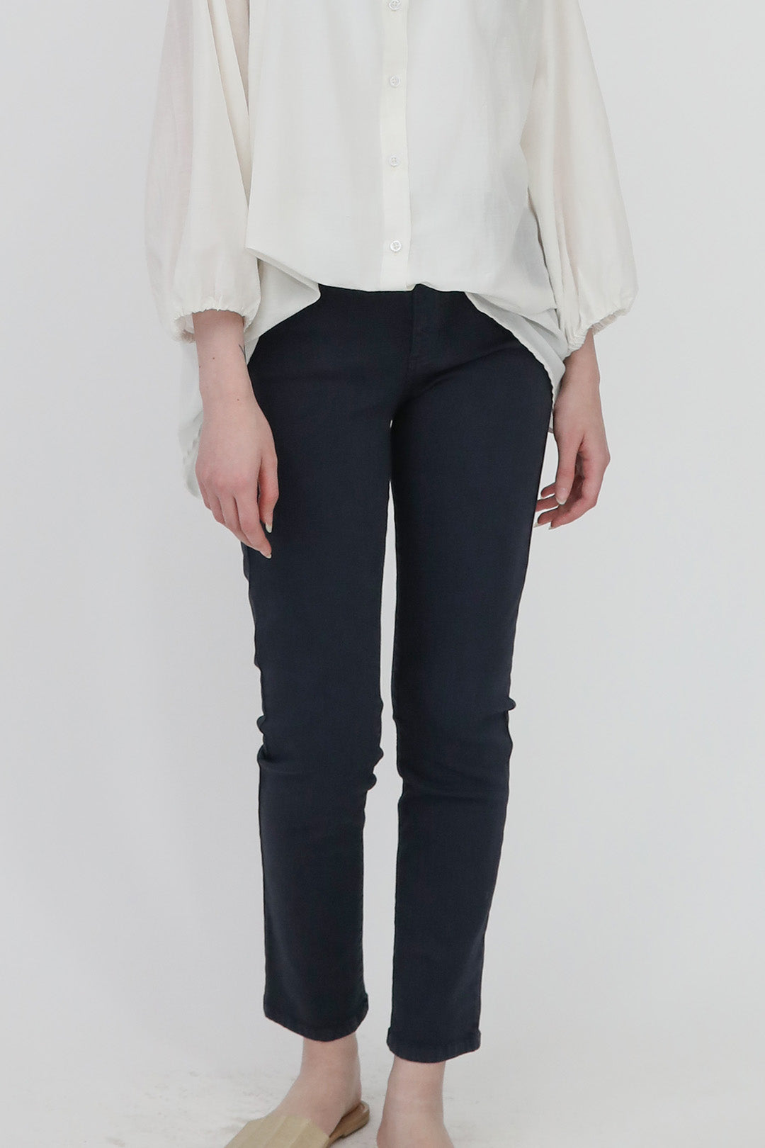 FIVE POCKET ANKLE LENGTH DENIM PACE PANT