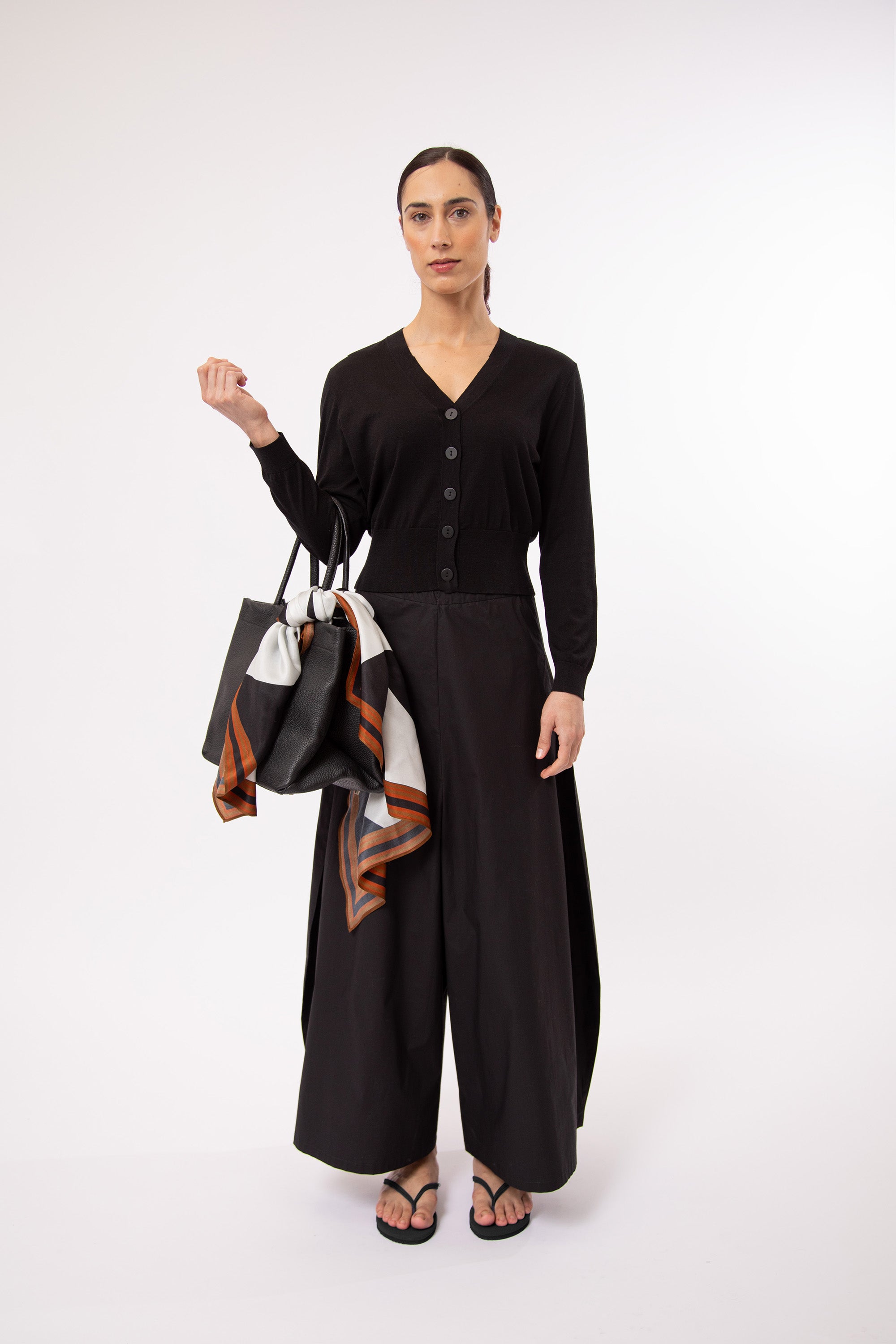 CALLI BUTTON CARDI FINE GAUGE ITALIAN SILK COTTON