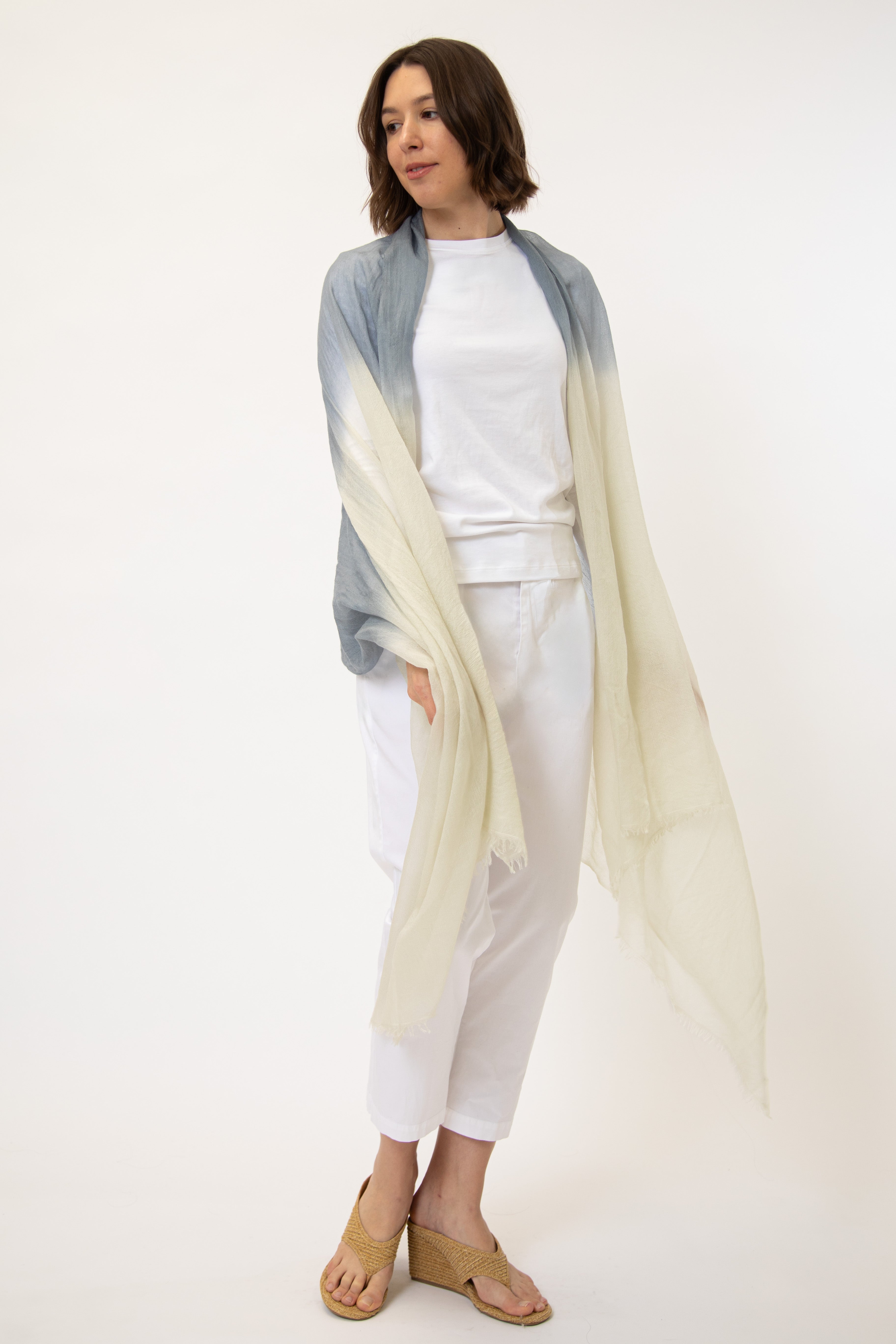 SLATE OYSTER SHELL LIGHTWEIGHT SCARF IN HAND DYED CASHMERE